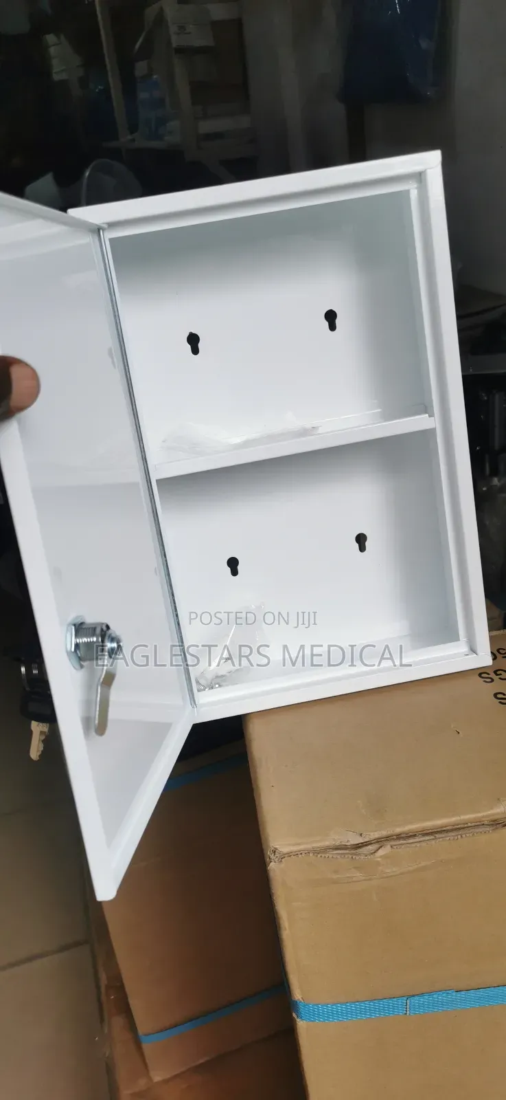 Metal First Aid Bosx