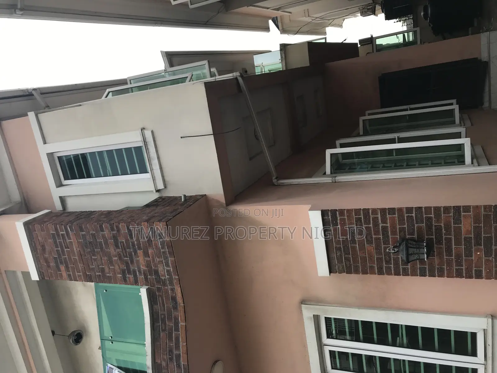 4bdrm Duplex in Osapa London, Lekki for rent
