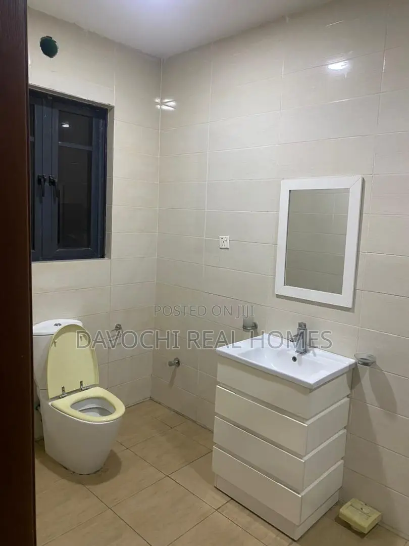 3bdrm Penthouse in Victoria Island, for rent
