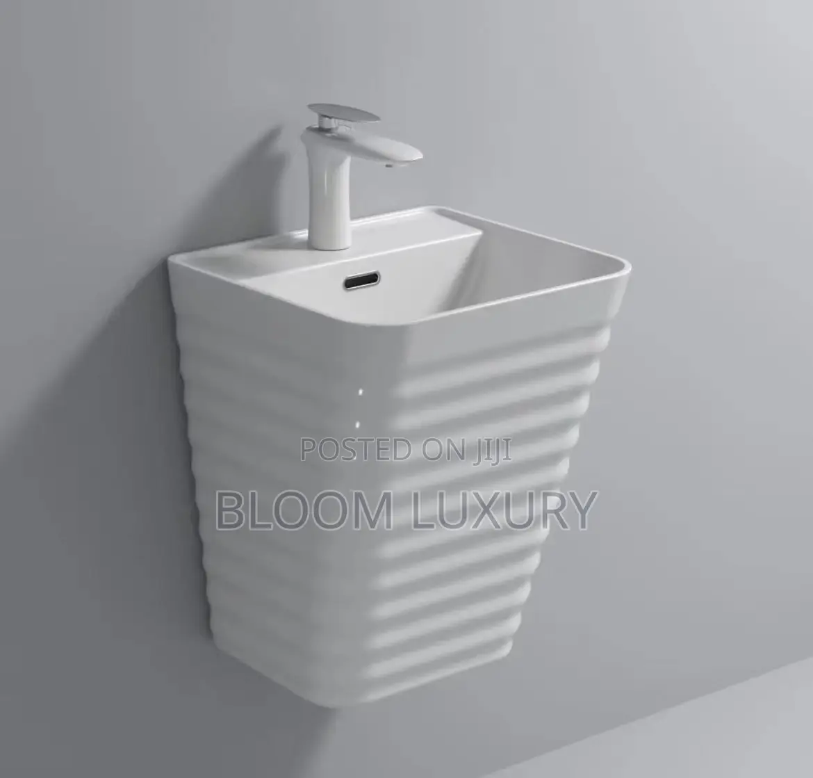 Wall Hung Wash Hand Basin