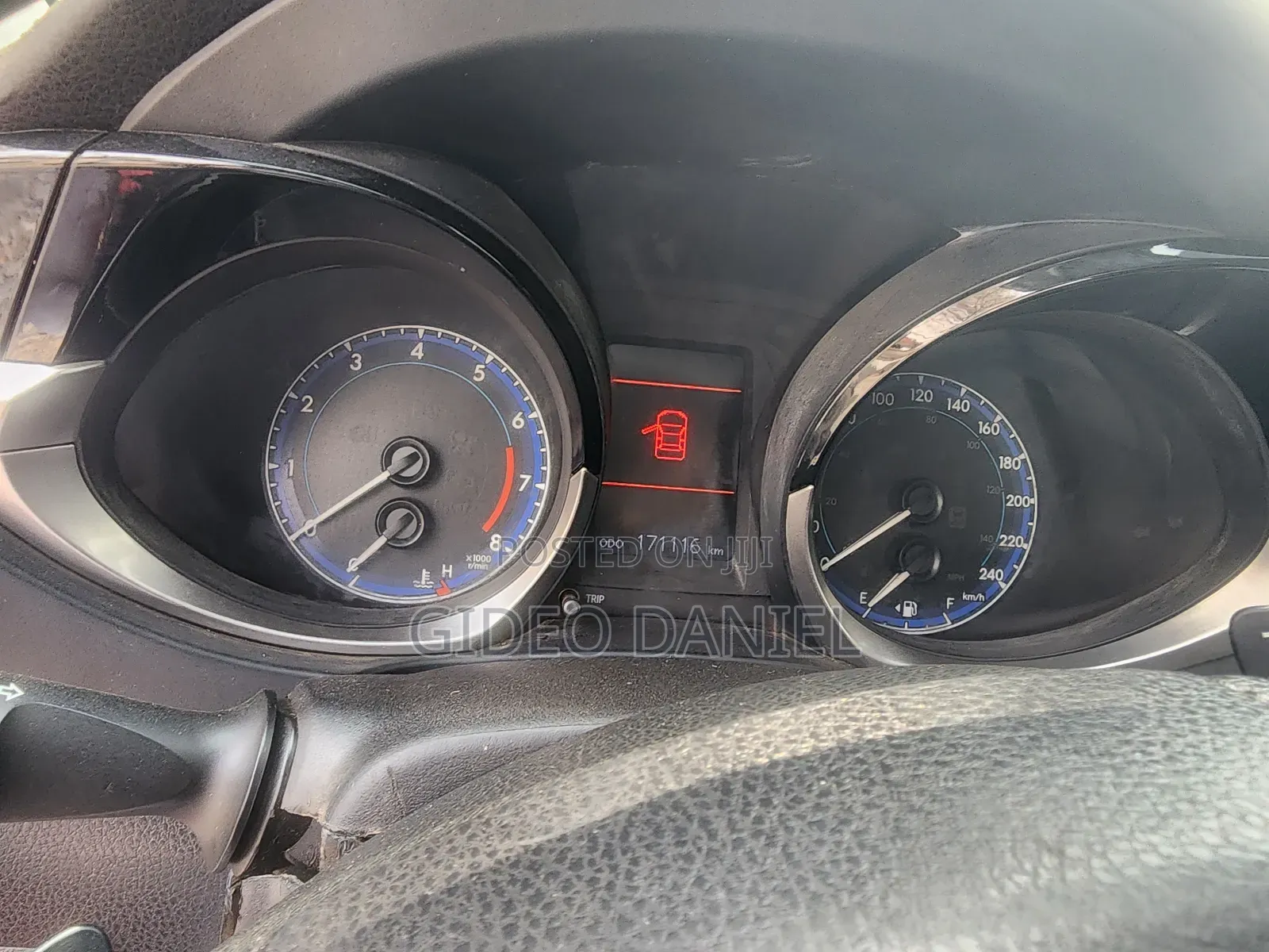 Toyota Corolla 2015 Red