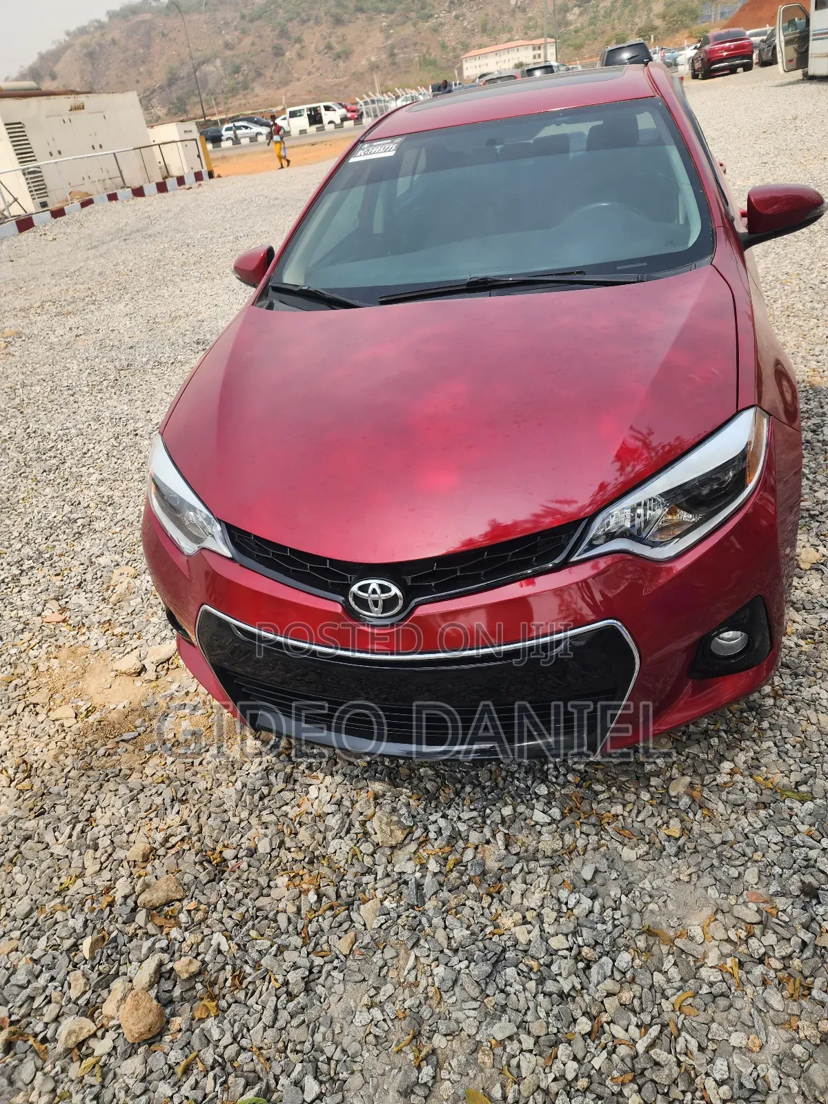 Toyota Corolla 2015 Red