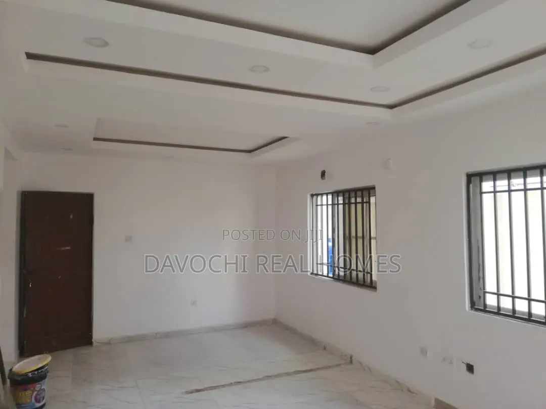 4bdrm Apartment in Oniru,Victoria for rent