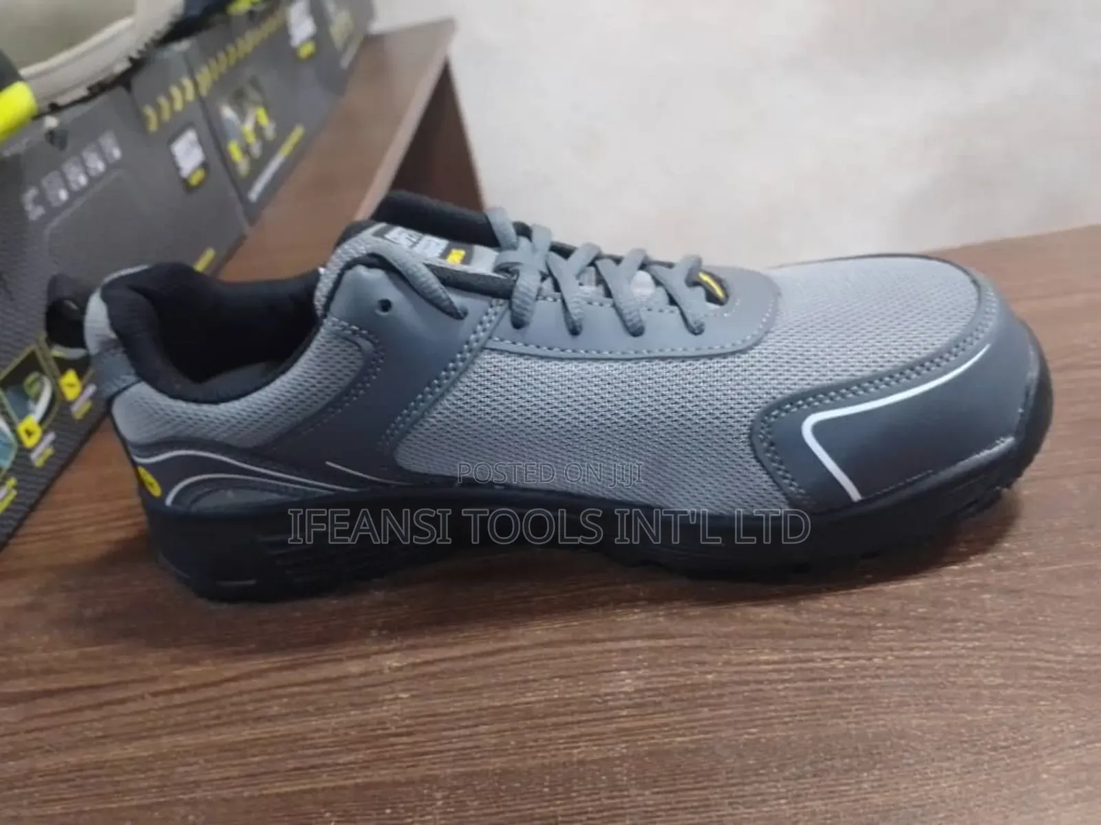 Balto Shoe Safety Joggers