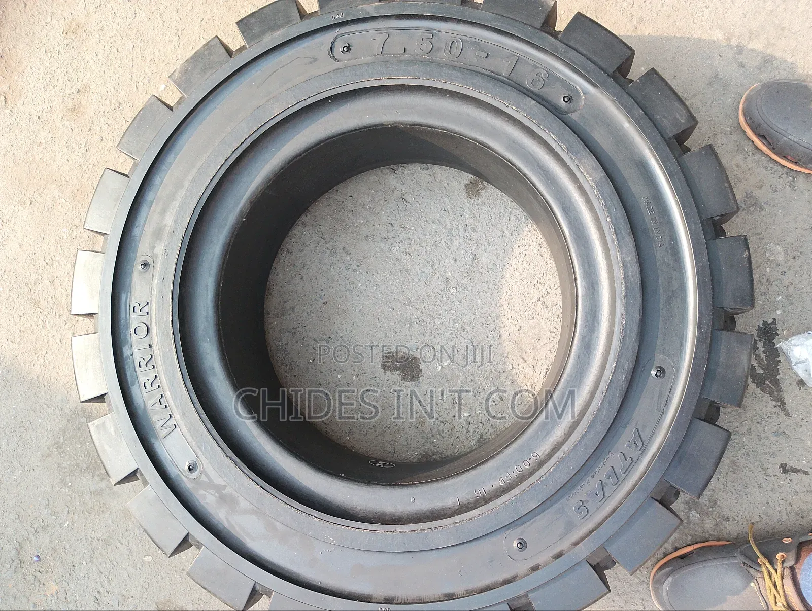 7,50/16 Atlas Tire Original