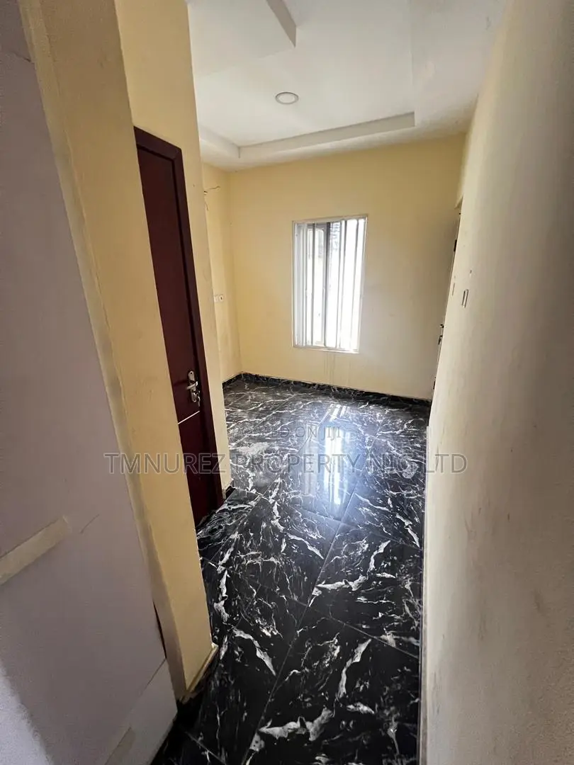 4bdrm Duplex in Osapa London, Lekki for rent