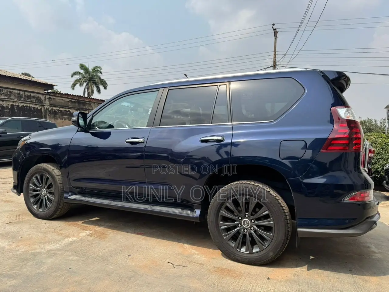 Lexus GX 460 2021 Blue