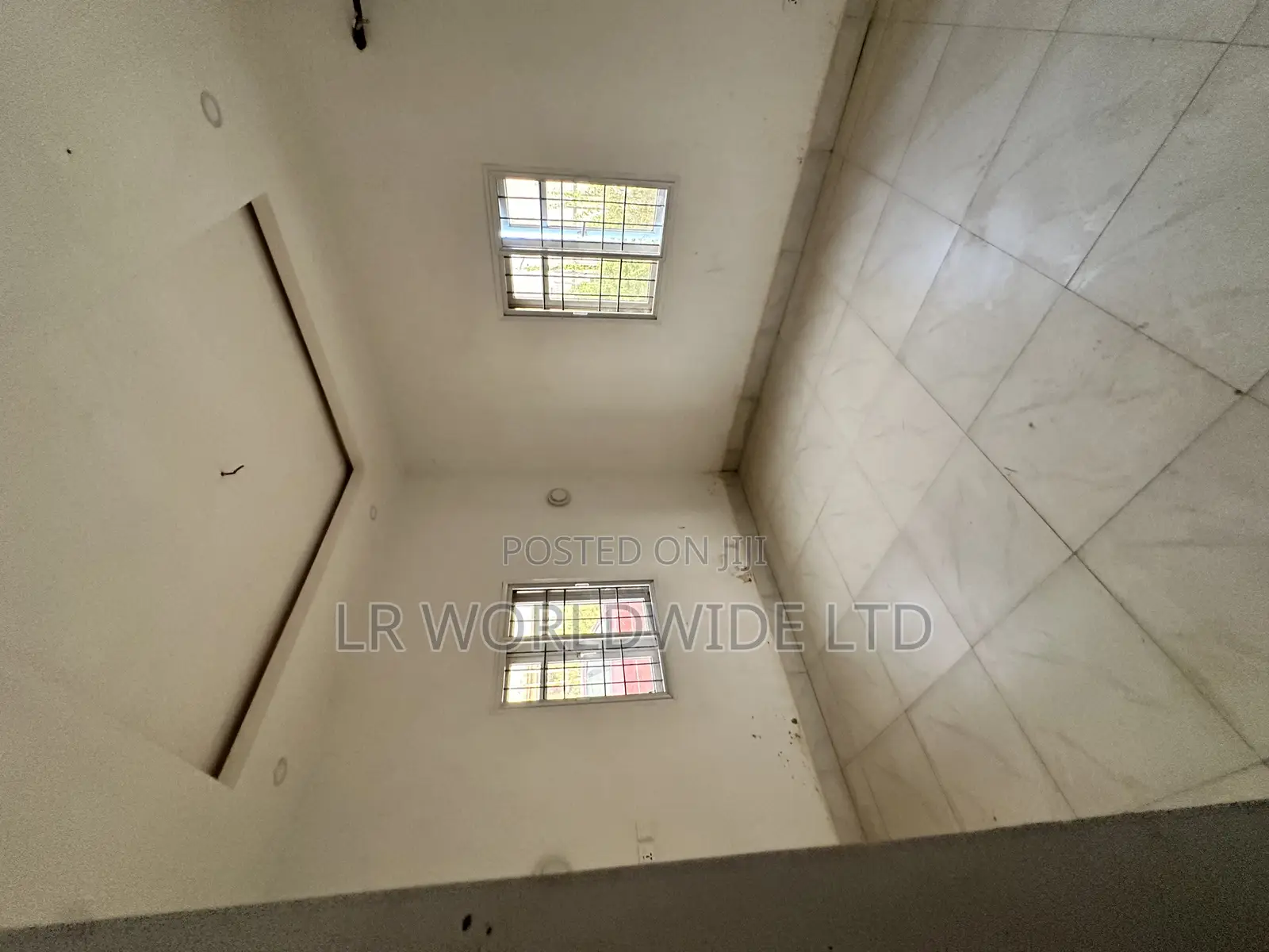 4bdrm Bungalow in Von Garden City, Lugbe District for sale