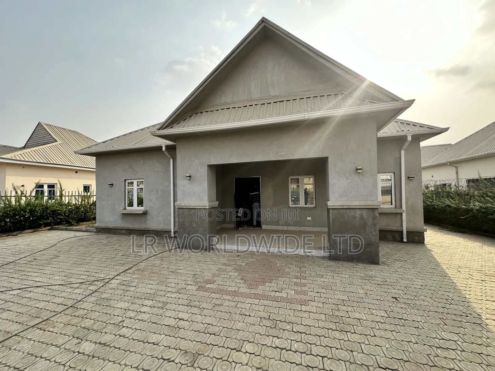 4bdrm Bungalow in Von Garden City, Lugbe District for sale