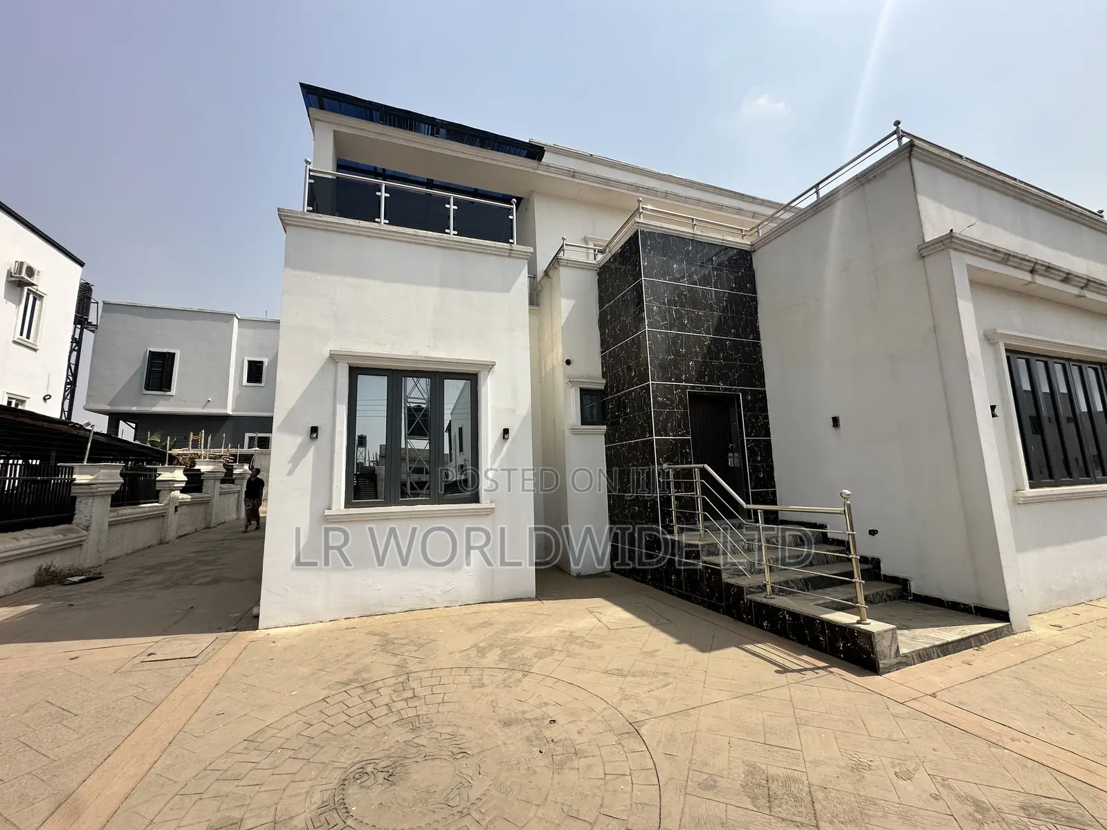 4bdrm Duplex in Lugbe District for sale