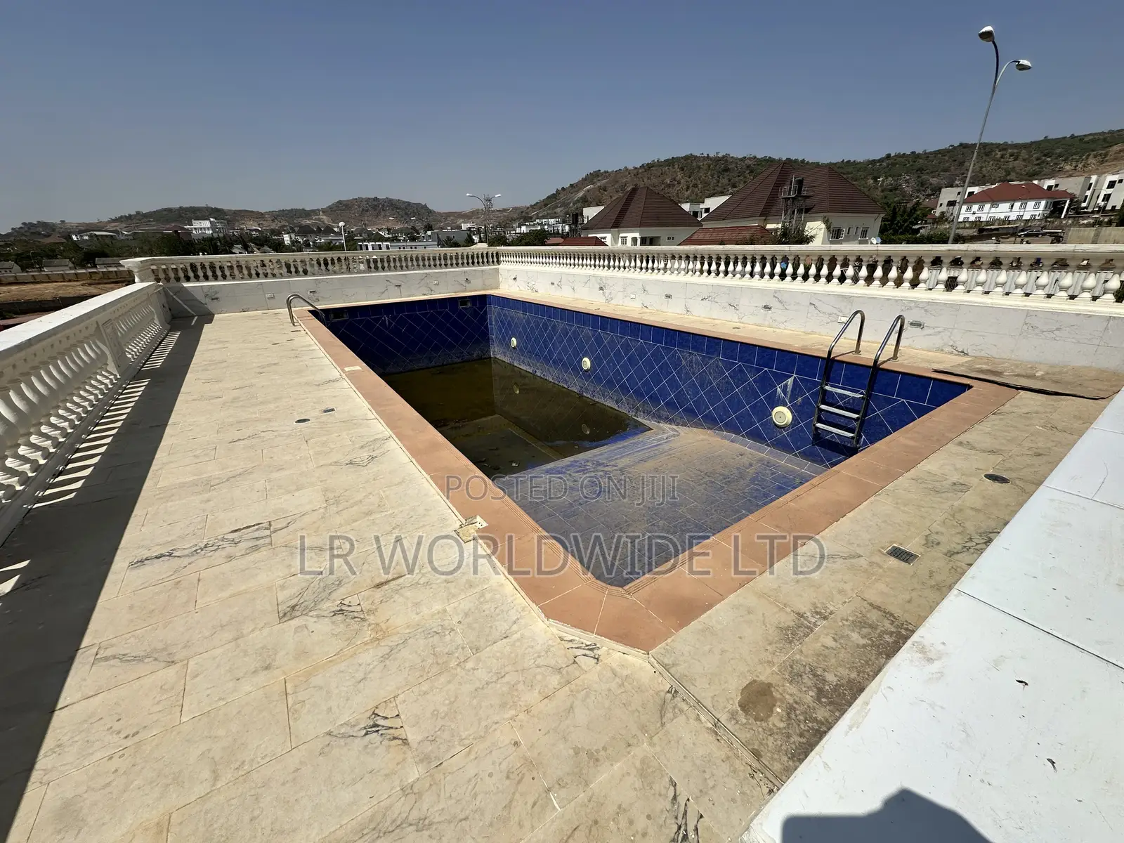 7bdrm Mansion in Katampe Extension for sale