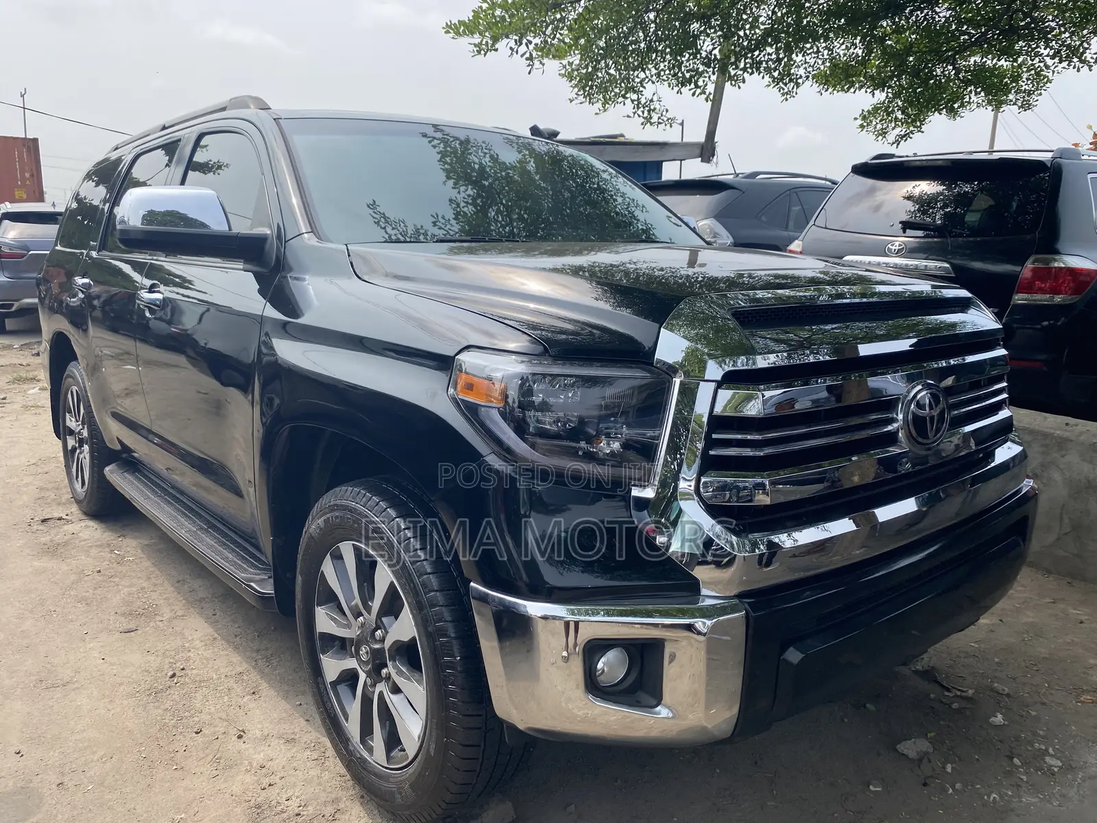 Toyota Sequoia 2015 Black