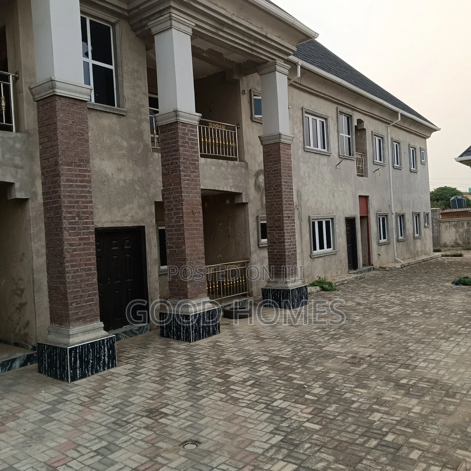 Furnished 20bdrm Block of Flats in Ikotun for sale