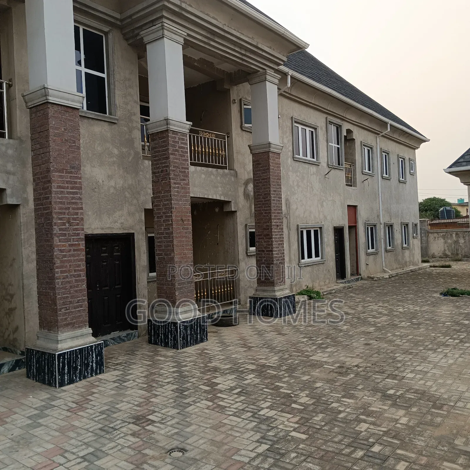 Furnished 20bdrm Block of Flats in Ikotun for sale