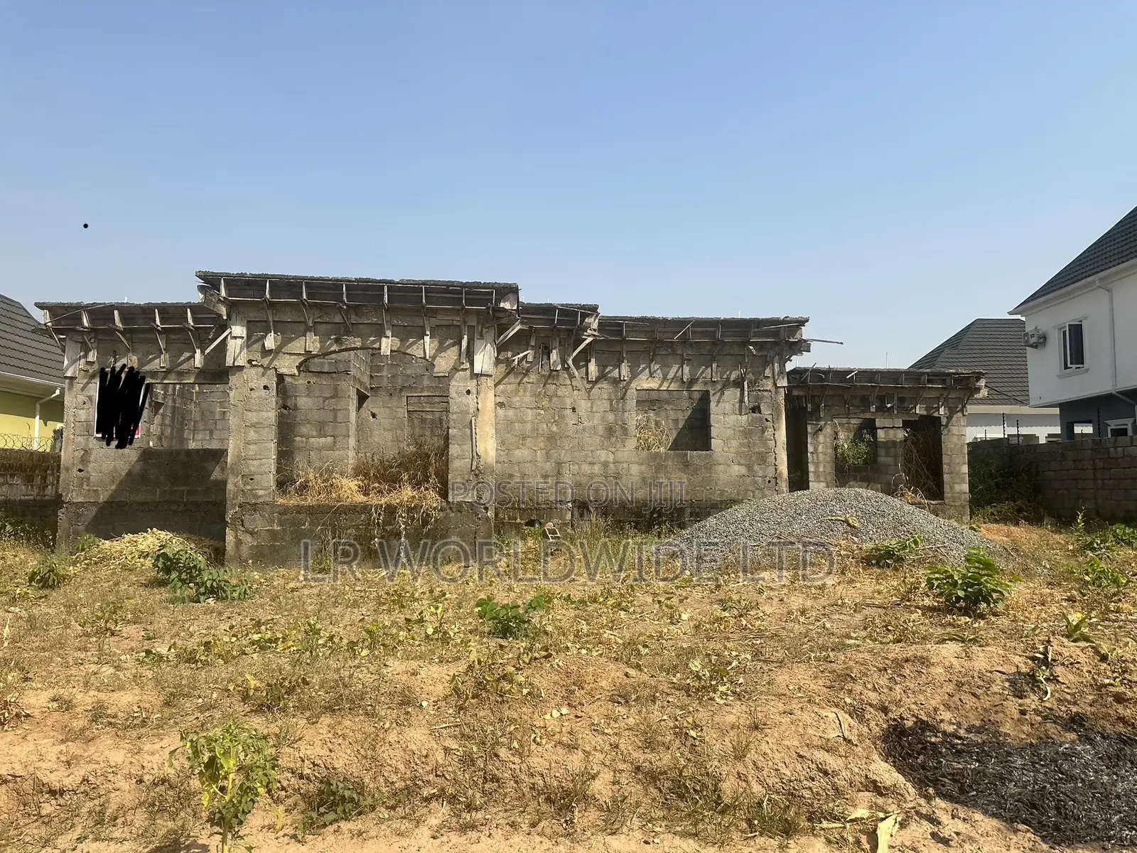 4bdrm Bungalow in Lugbe District for sale