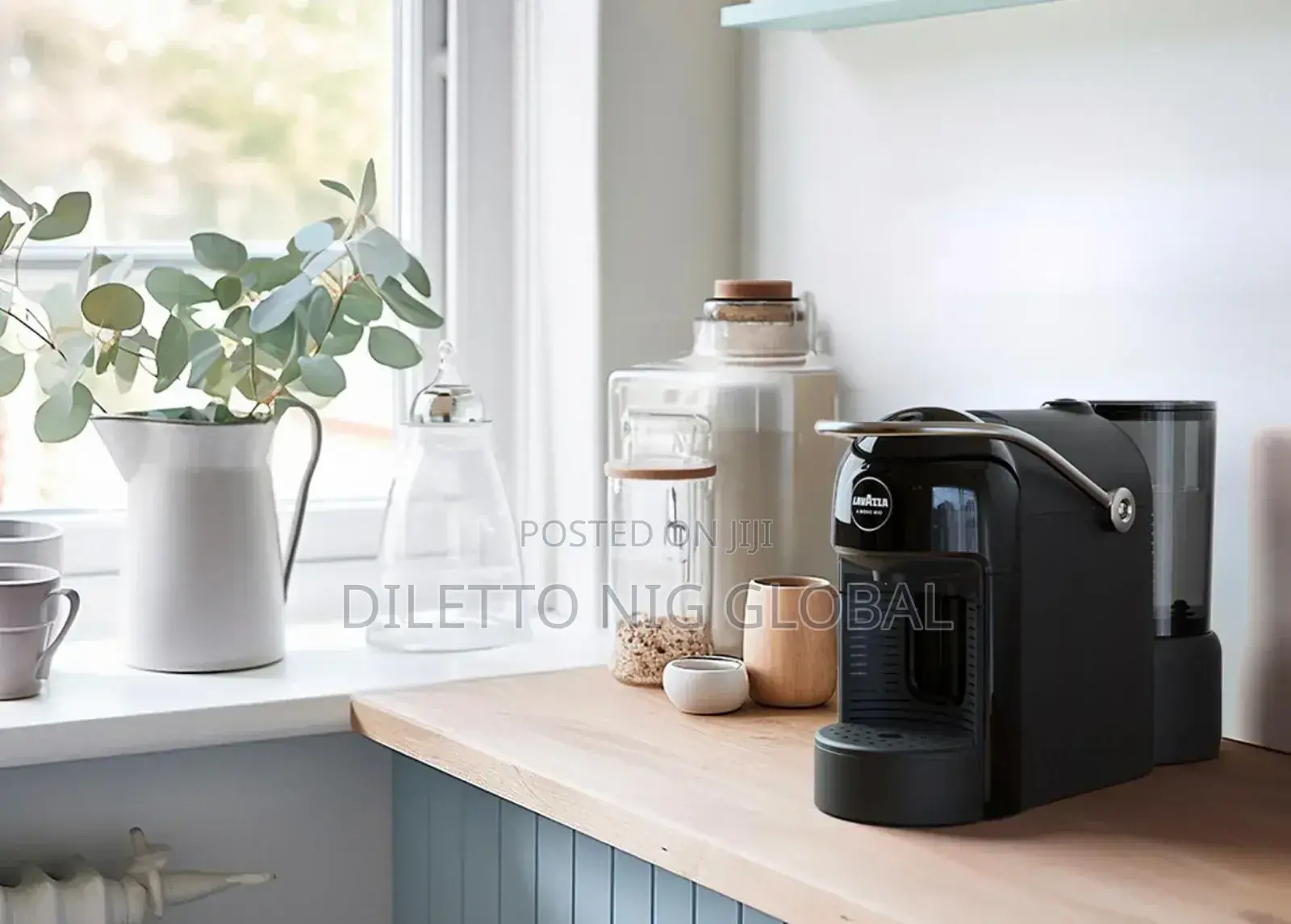 Lavazza a Modo Mio Jolie Coffee Capsule Machine