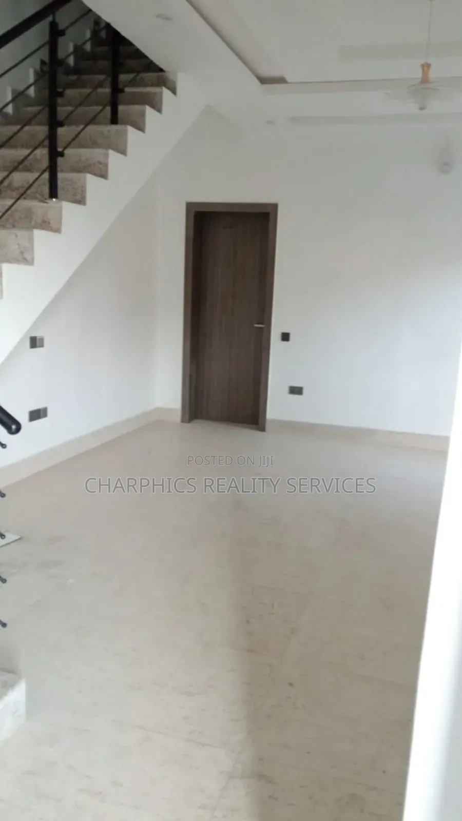 4bdrm Duplex in Surulere for sale