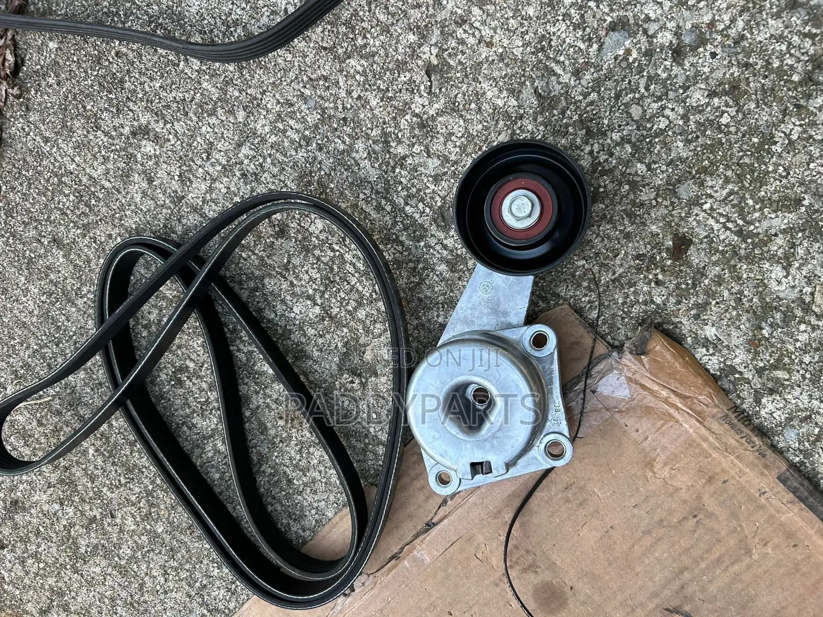 Ford E-150 Belt Tensioner