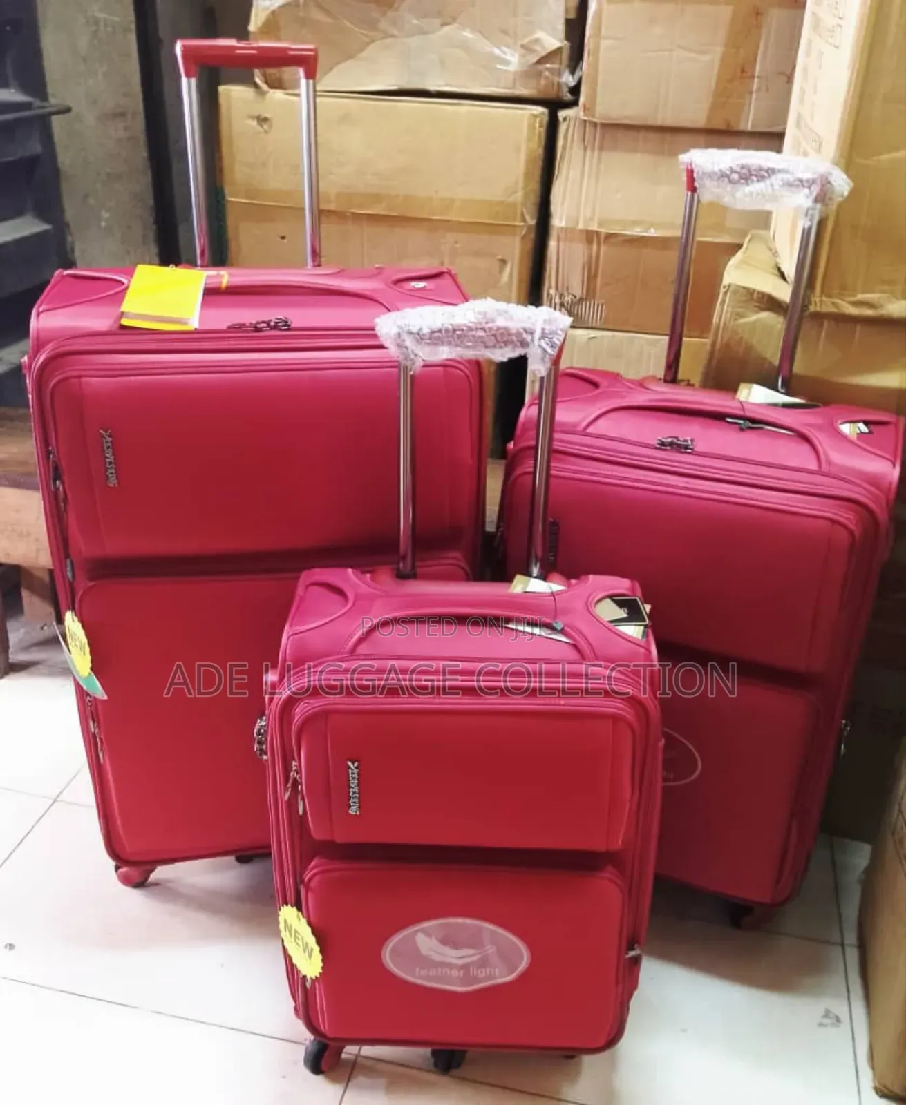 Leaves King Luggage