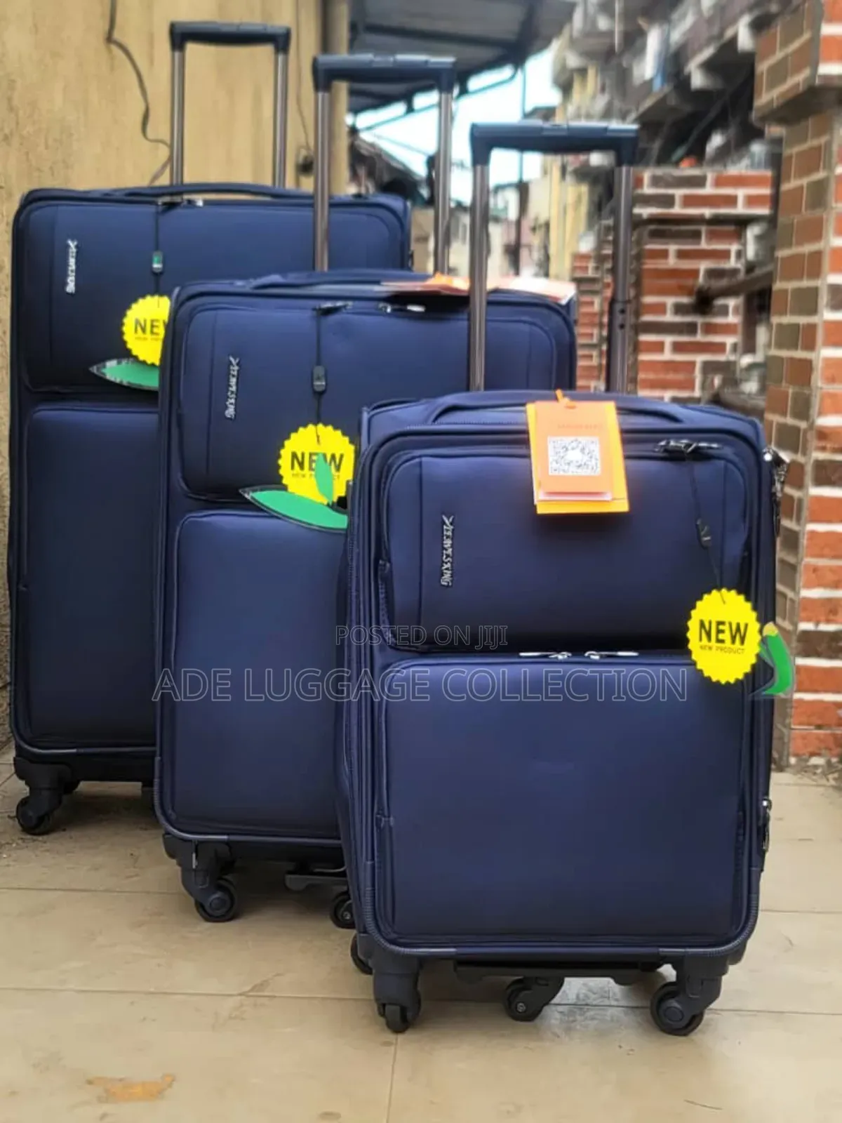 Leaves King Luggage