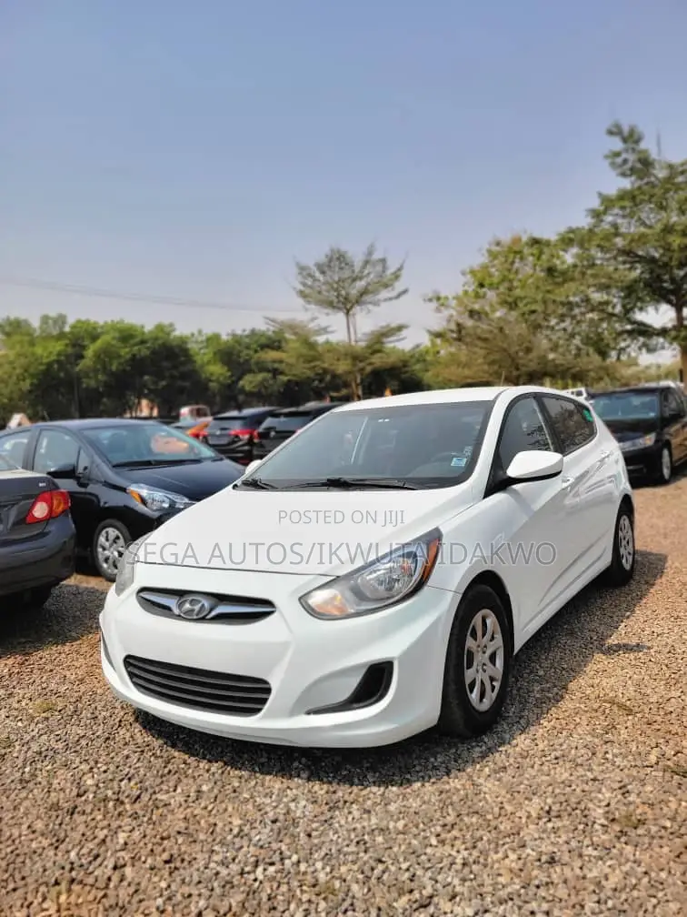 Hyundai Accent GS 2013 White
