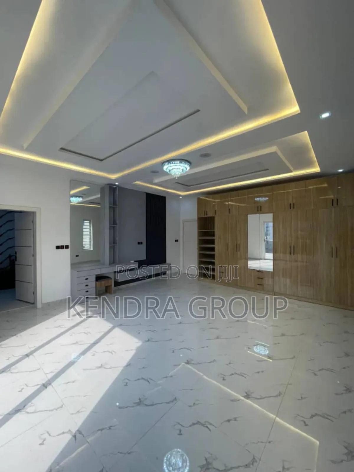 Furnished 5bdrm Duplex in Ikota for sale