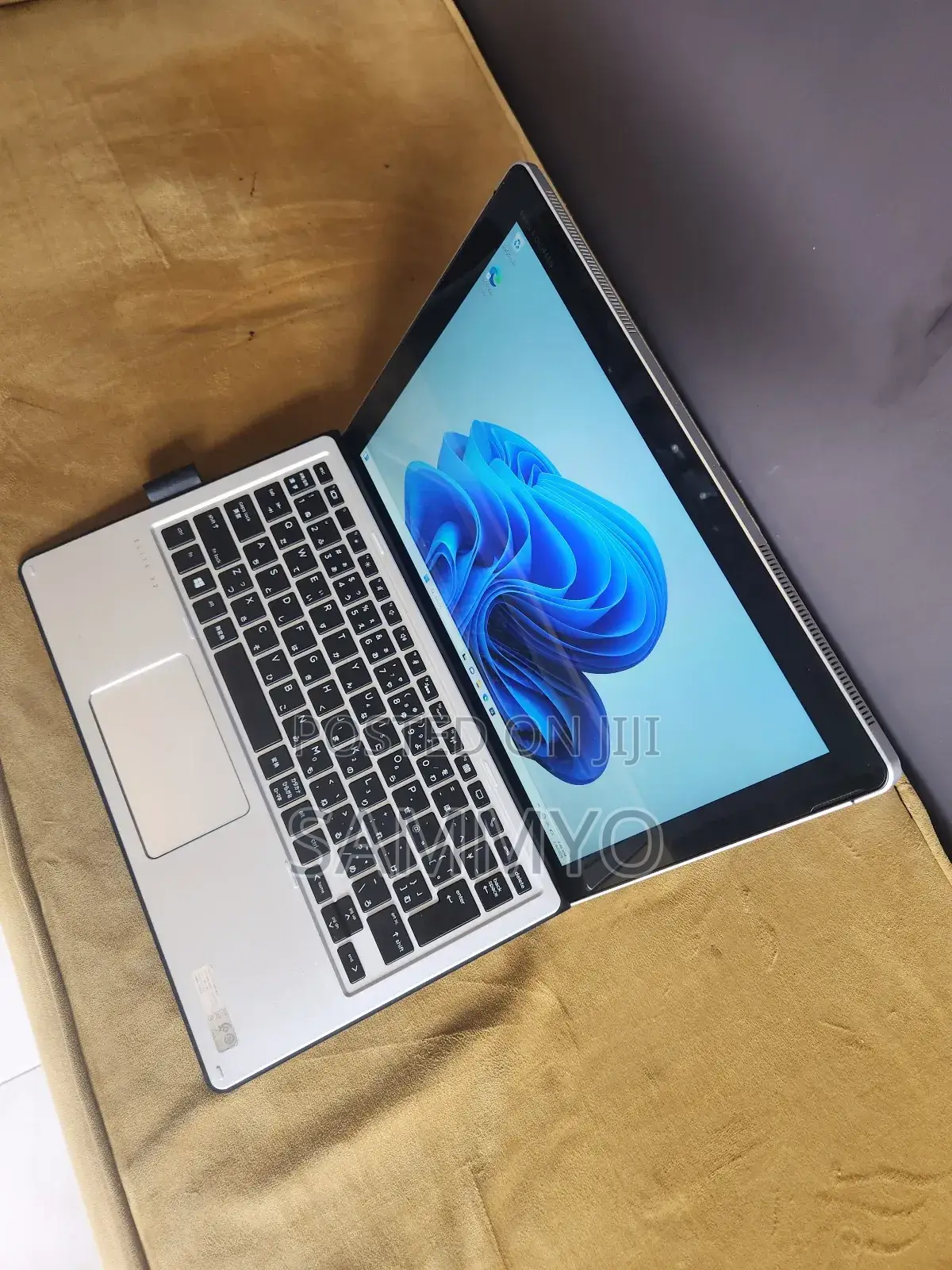 Laptop HP Elite X2 1012 G2 8GB Intel Core i5 SSD 256GB