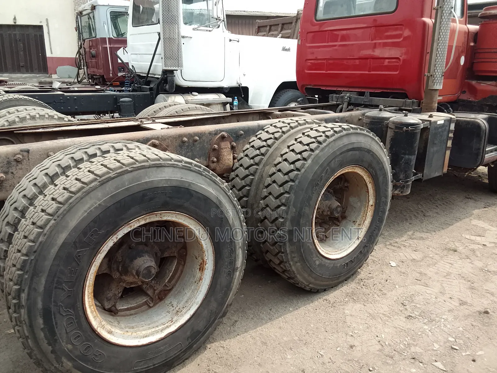 Mack MD Cap Nd Chassis