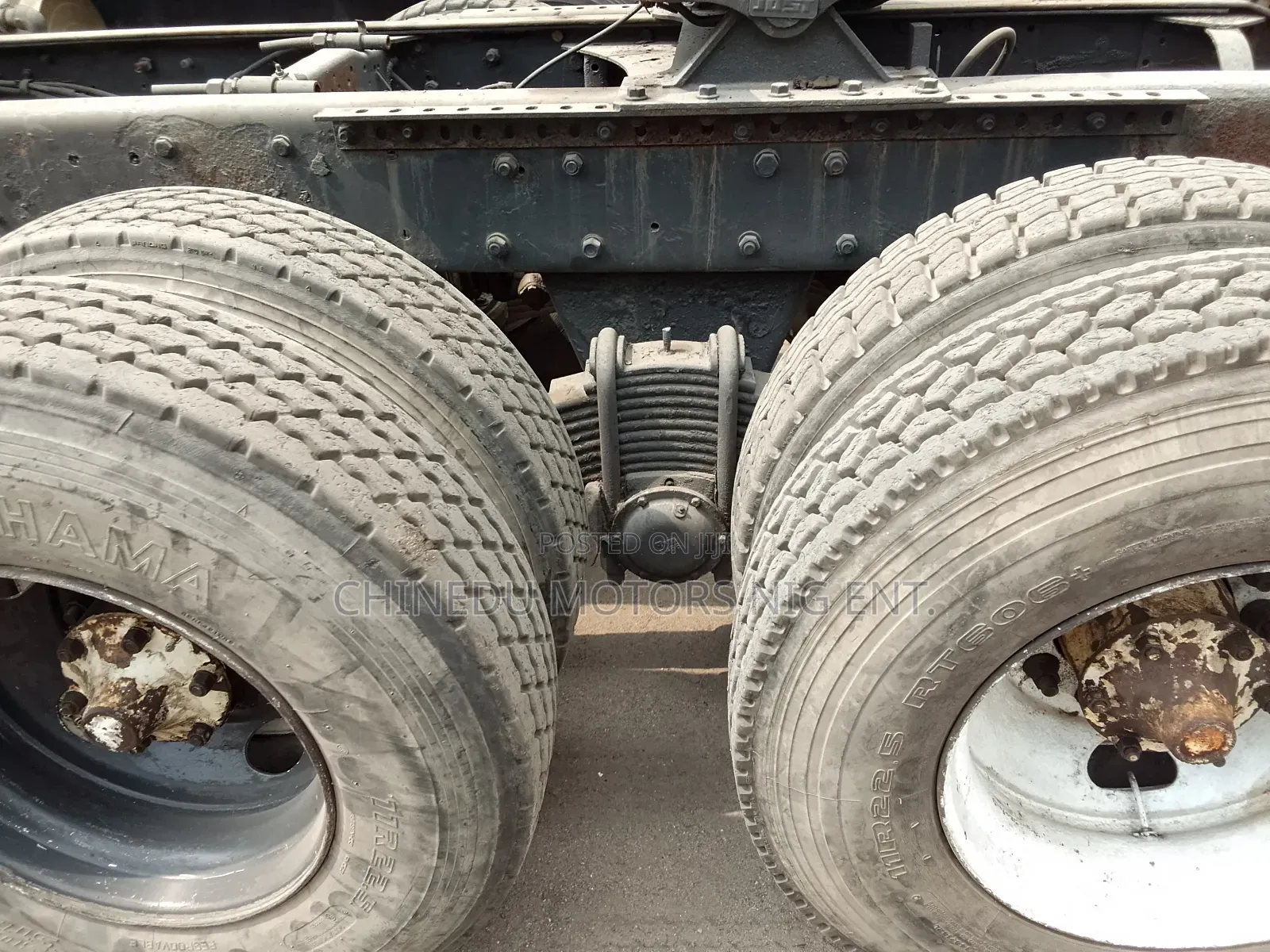 Mack Ch Tractor 10 Tyres