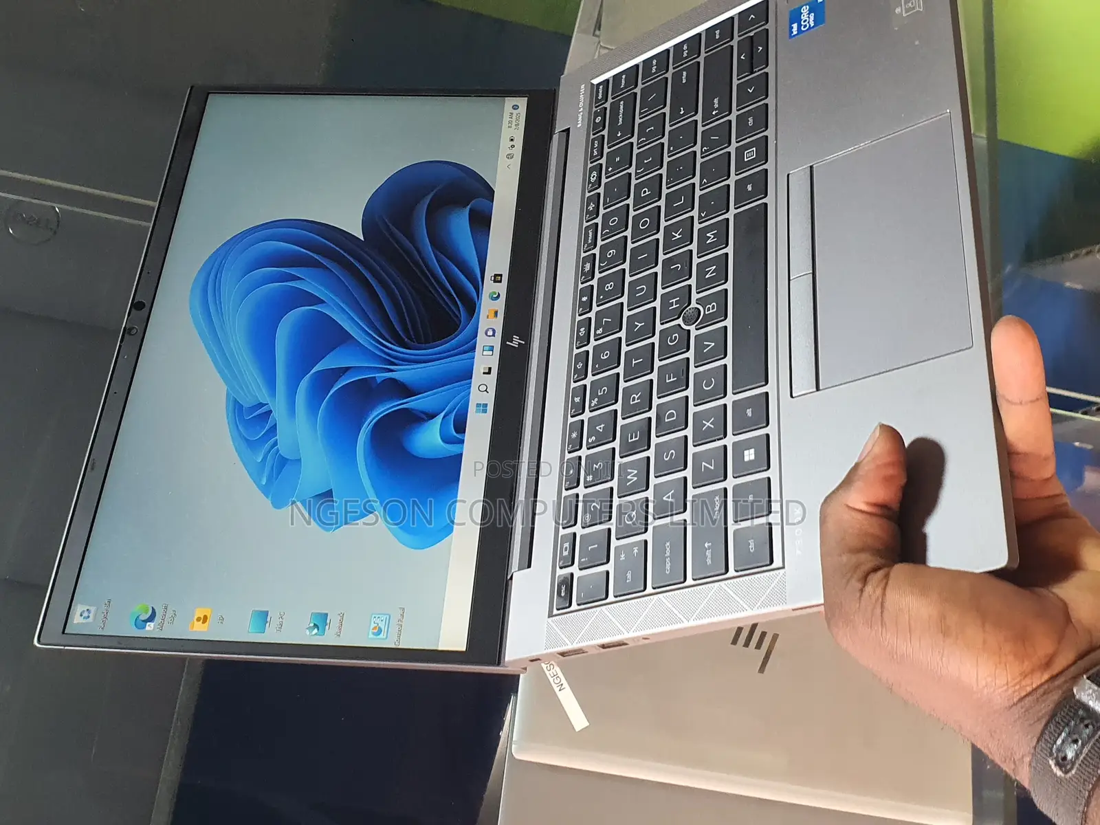 Laptop HP ZBook Firefly G8 8GB Intel Core I5 SSD 256GB