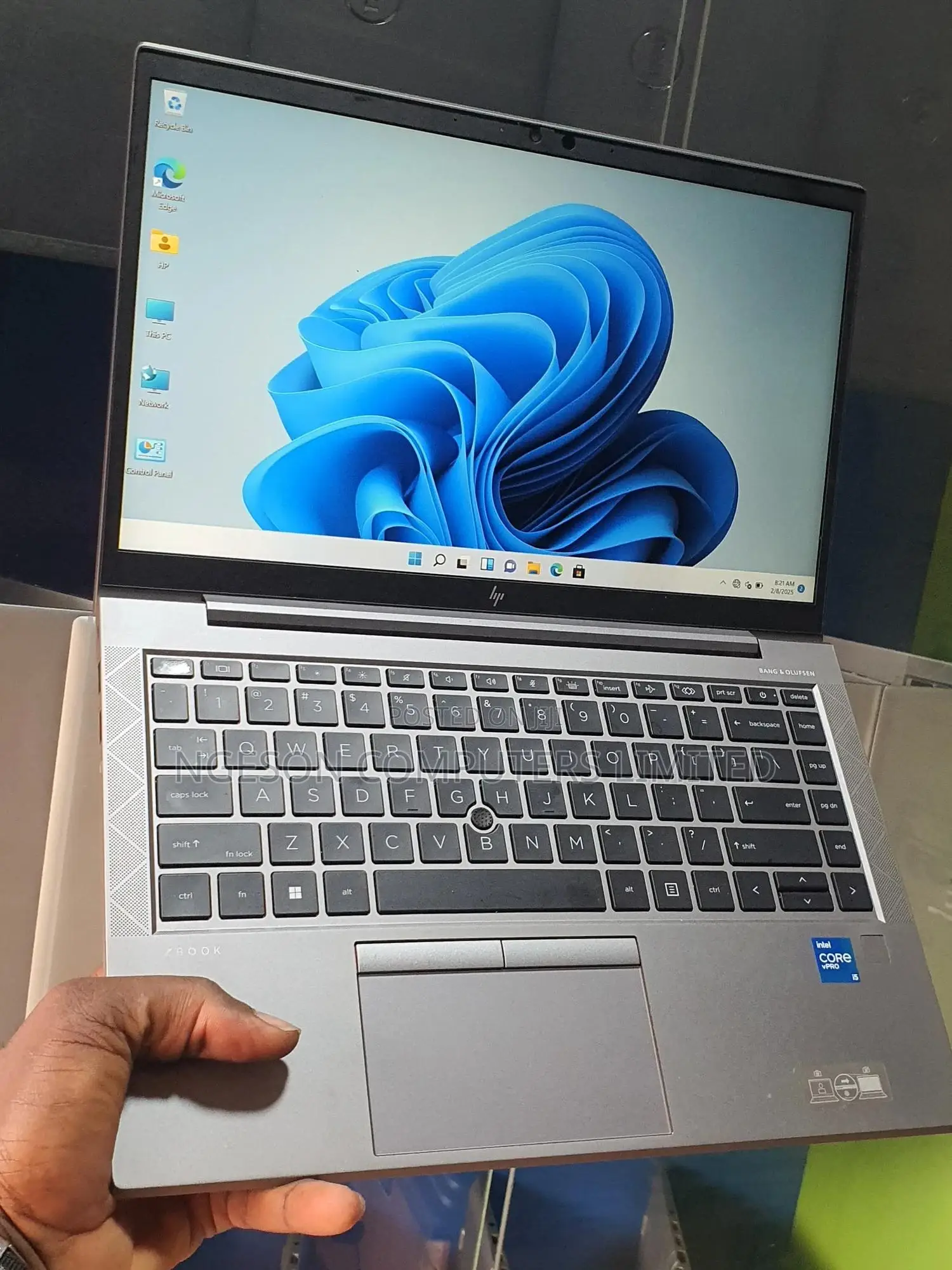 Laptop HP ZBook Firefly G8 8GB Intel Core I5 SSD 256GB