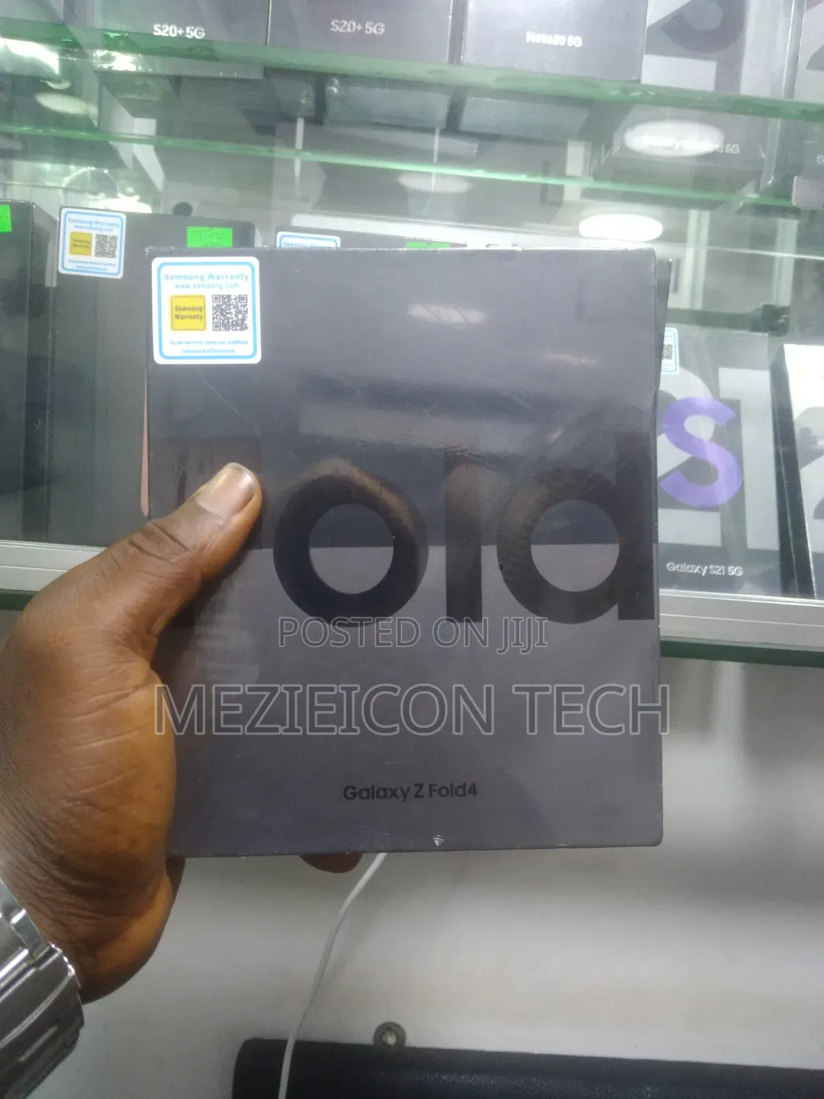 New Samsung Galaxy Z Fold4 256 GB Silver