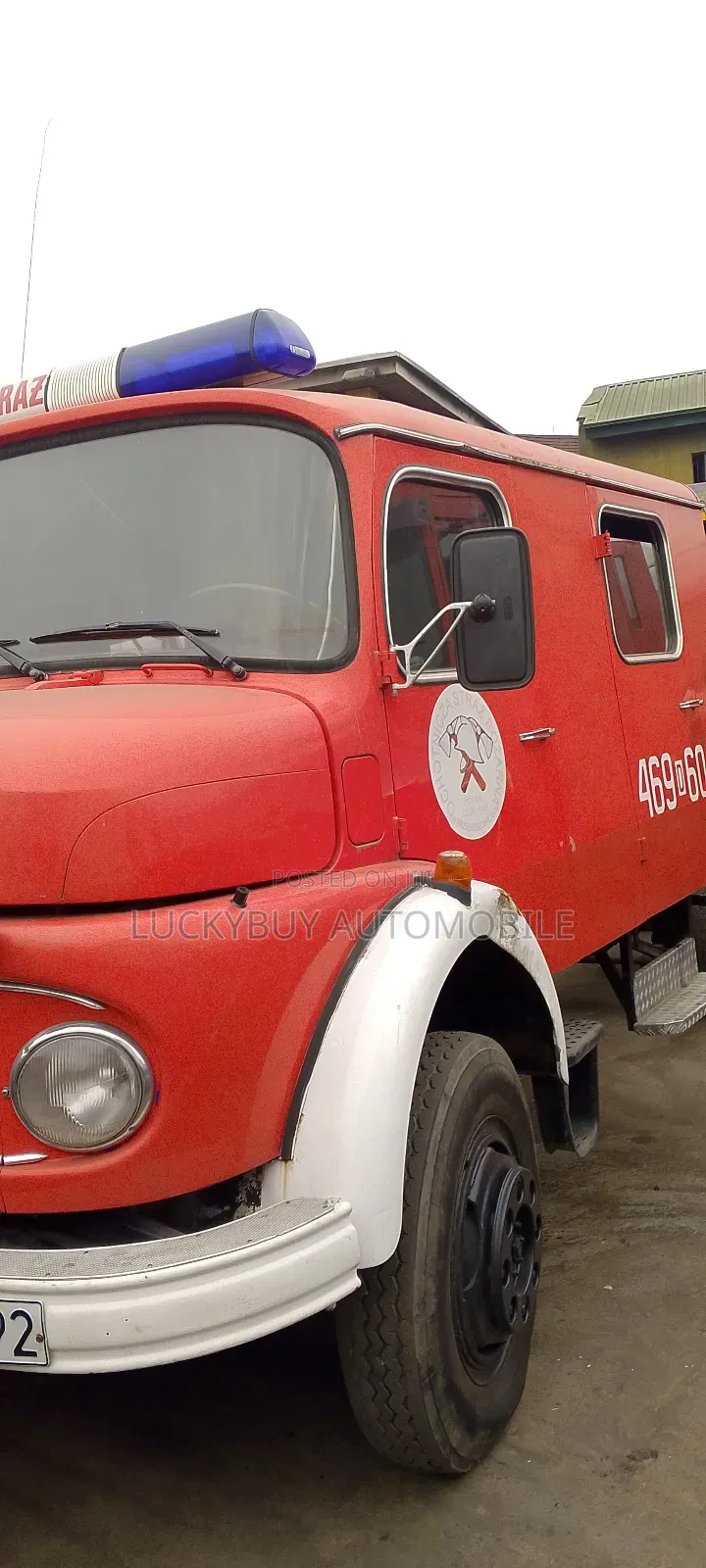 Mercedes Benz 911 Truck