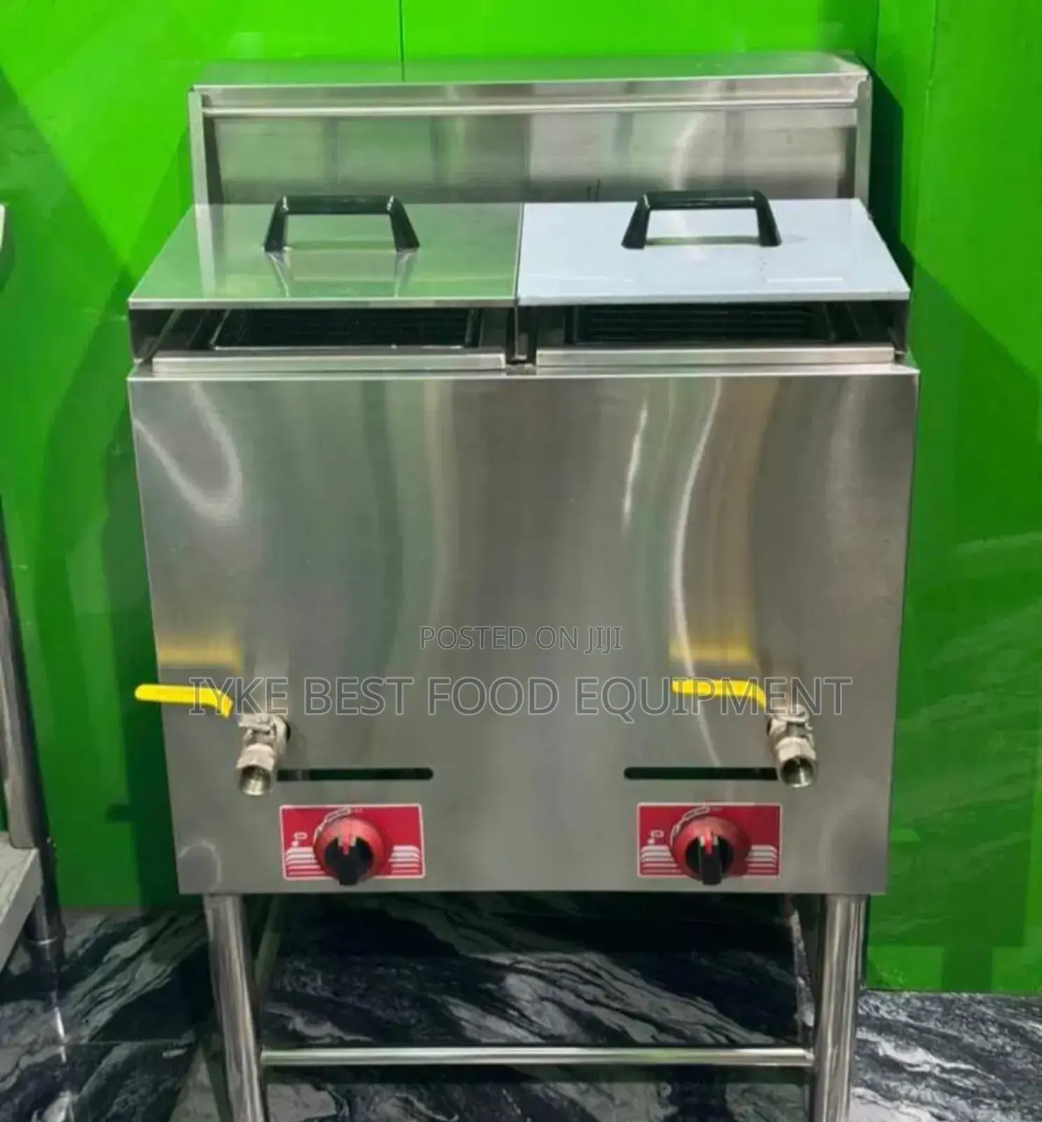 Standing Deep Fryer With Tap