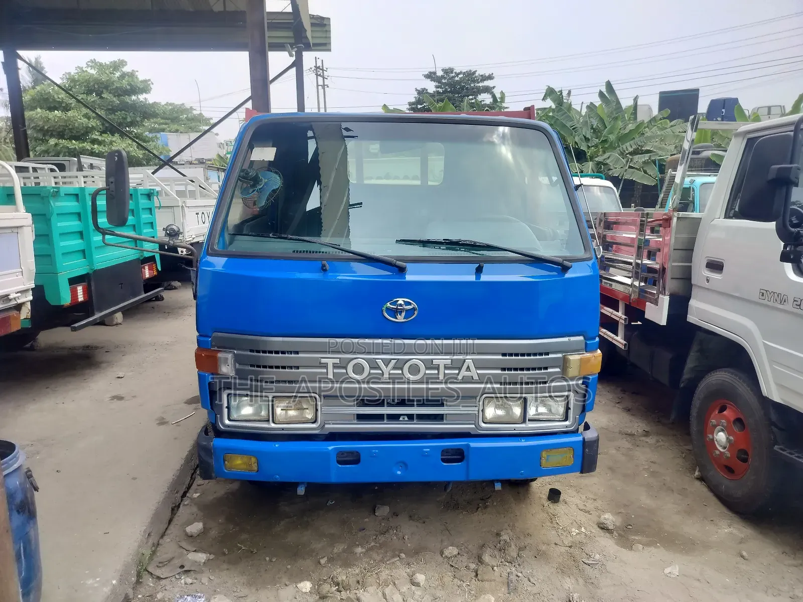 Toyota Dyna 300 Six Tyres With Strong Chassis