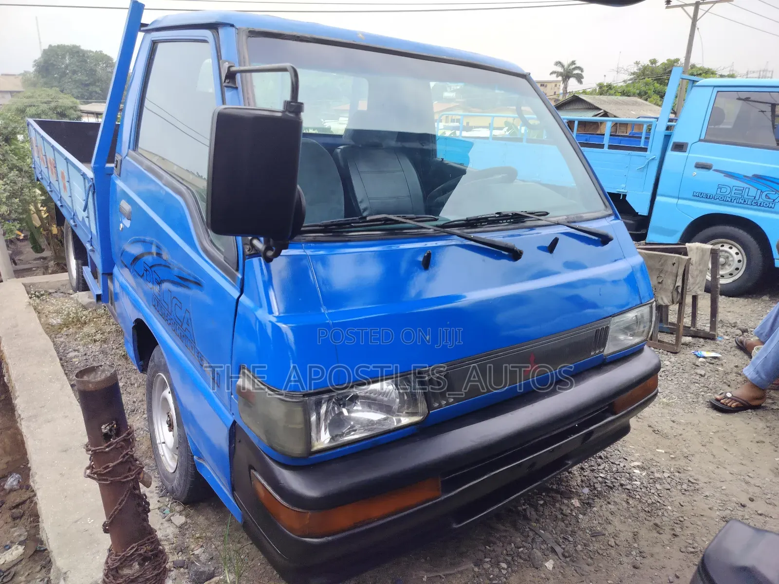 Mitsubishi Delica 2016 Blue