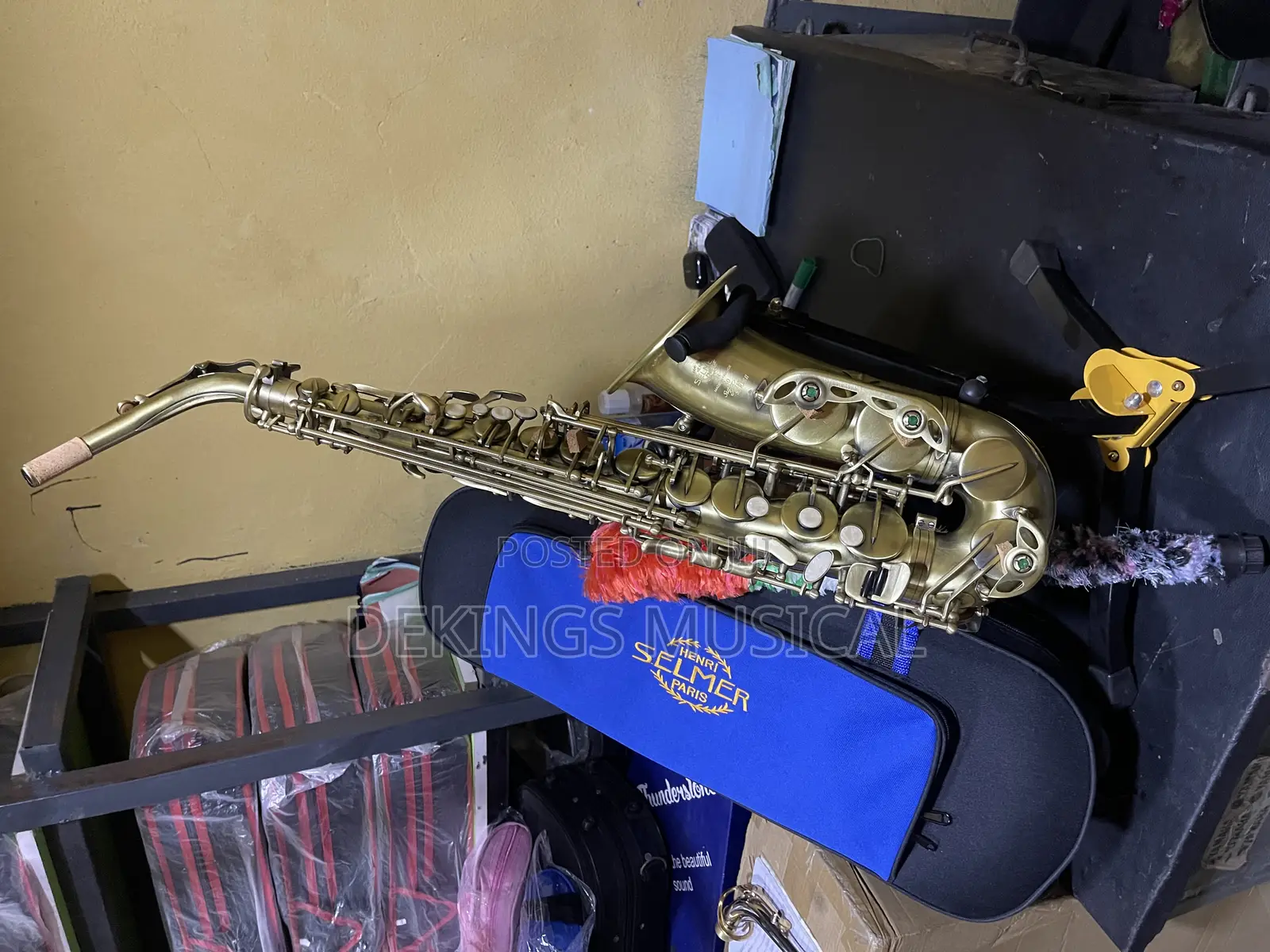 Henri Selmer Paris Alto Saxophone Bronze