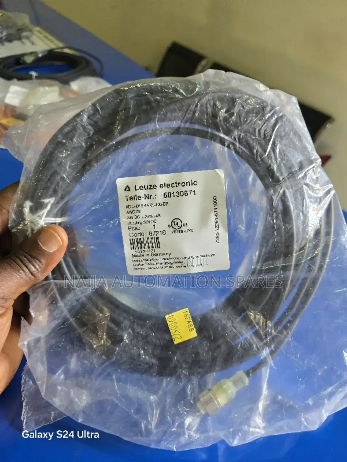 Leuze | KD U-m12-4a-v1-100-dp | Connection Cable | 50130671