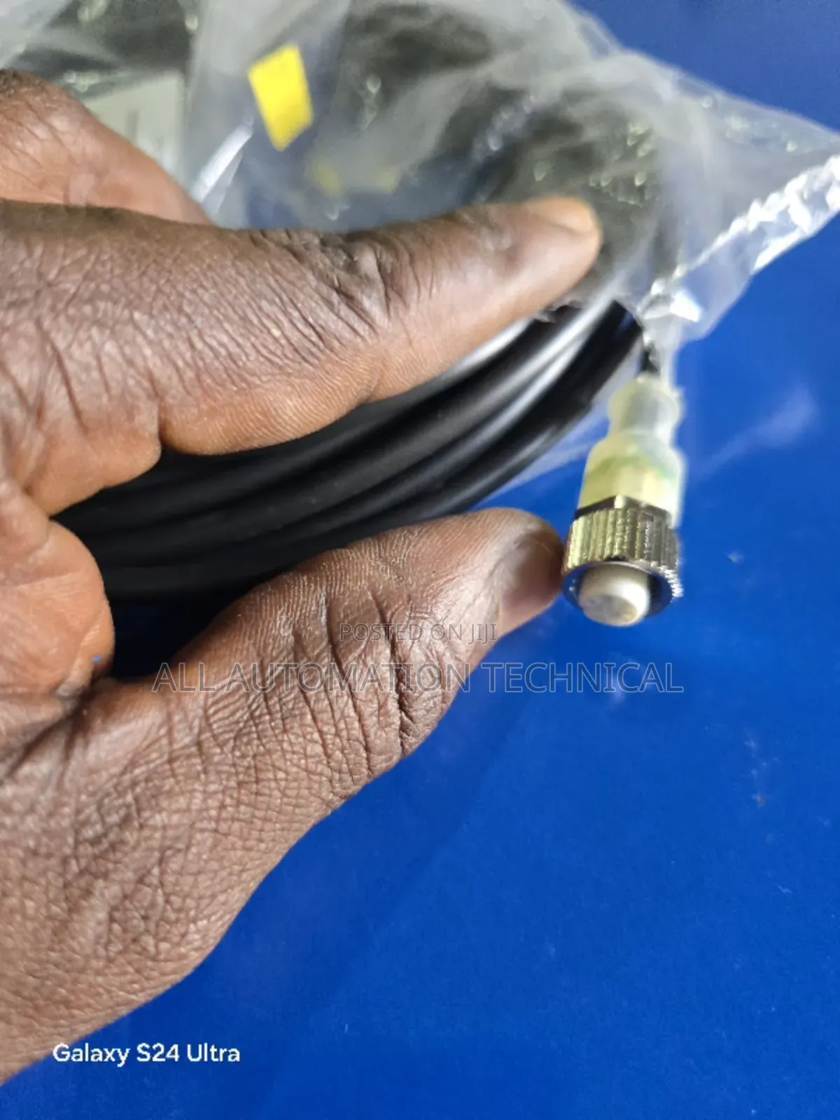 Leuze | KD U-m12-4a-v1-100-dp | Connection Cable | 50130671