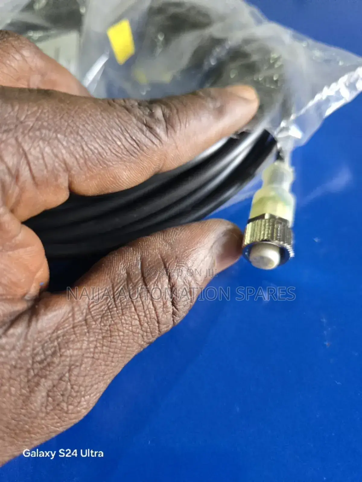 Leuze | KD U-m12-4a-v1-100-dp | Connection Cable | 50130671