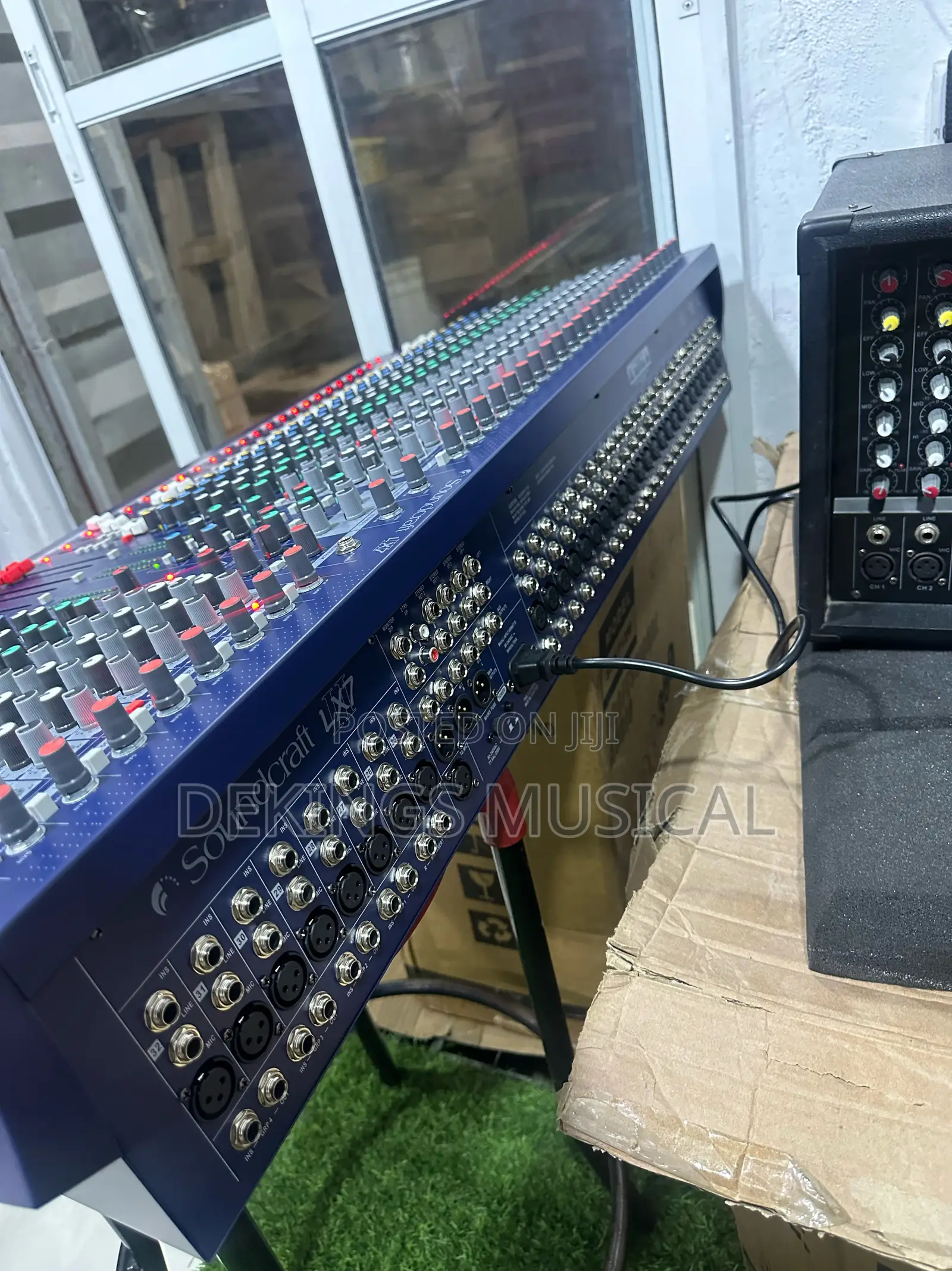 Sound Craft LX7 32 Channels Professional Recording Mixer