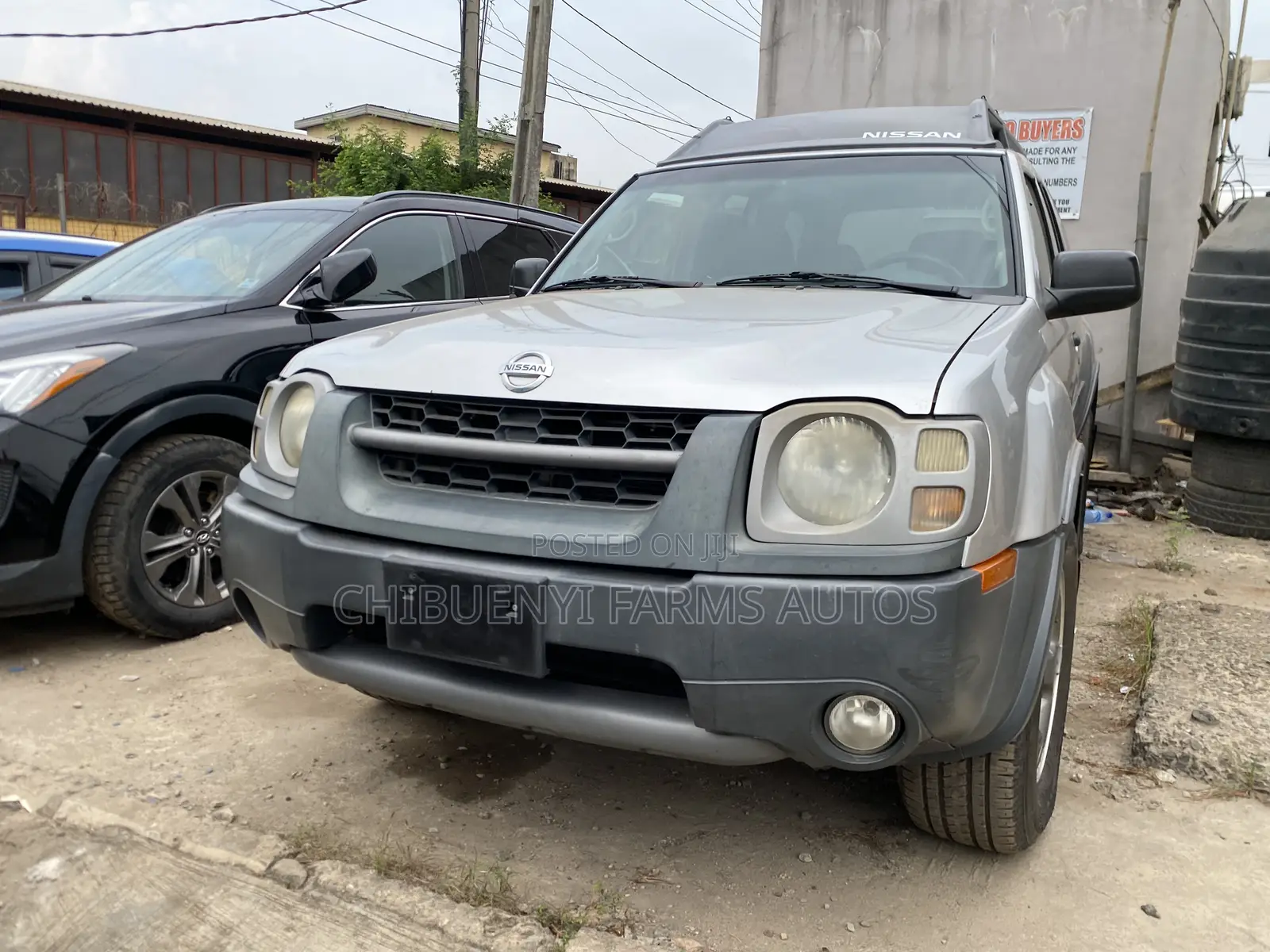 Nissan Xterra Automatic 2005 Silver