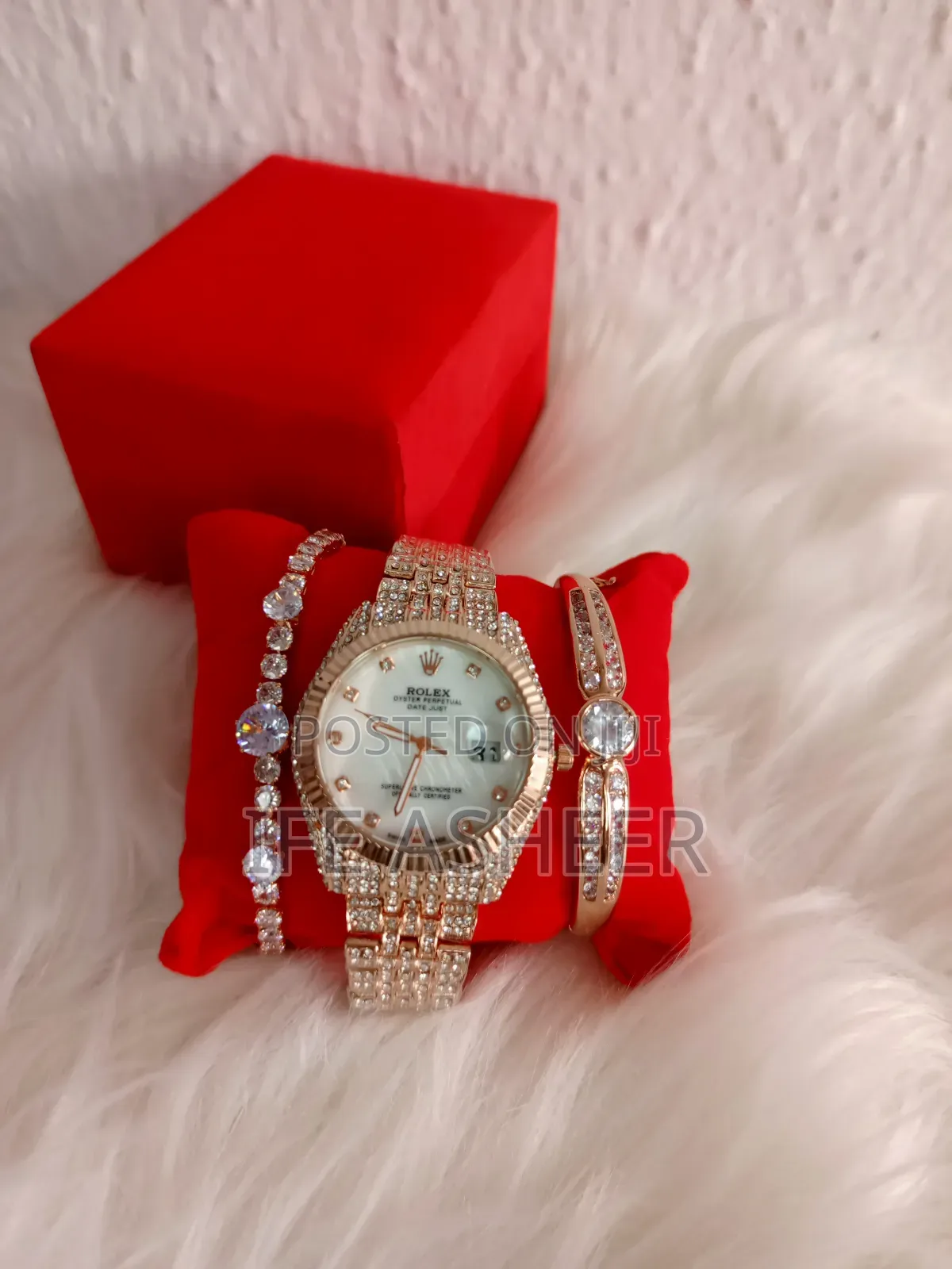 Iced Rolex Ladies Wristwatch With 2 Bracelets - 002