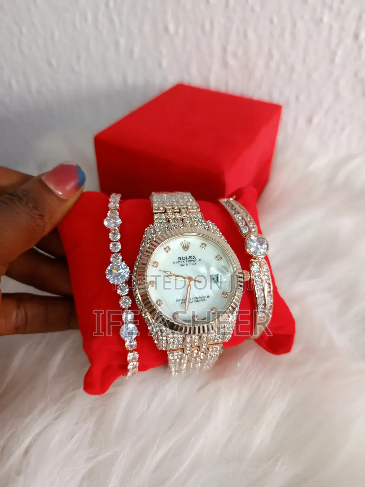 Iced Rolex Ladies Wristwatch With 2 Bracelets - 002