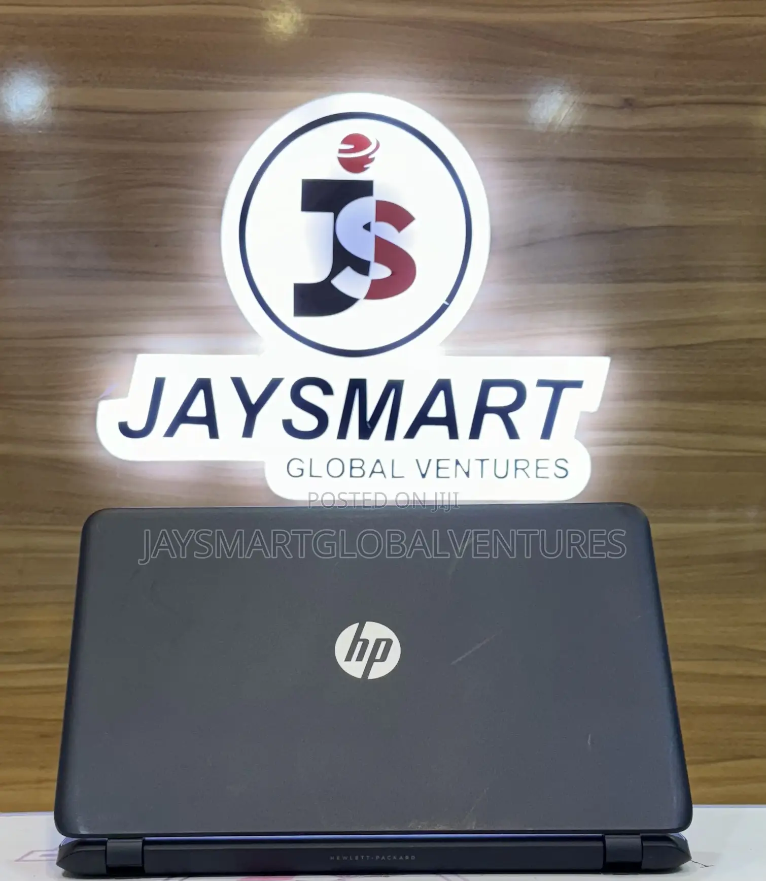 Laptop HP 15 8GB AMD A4 SSD 140GB