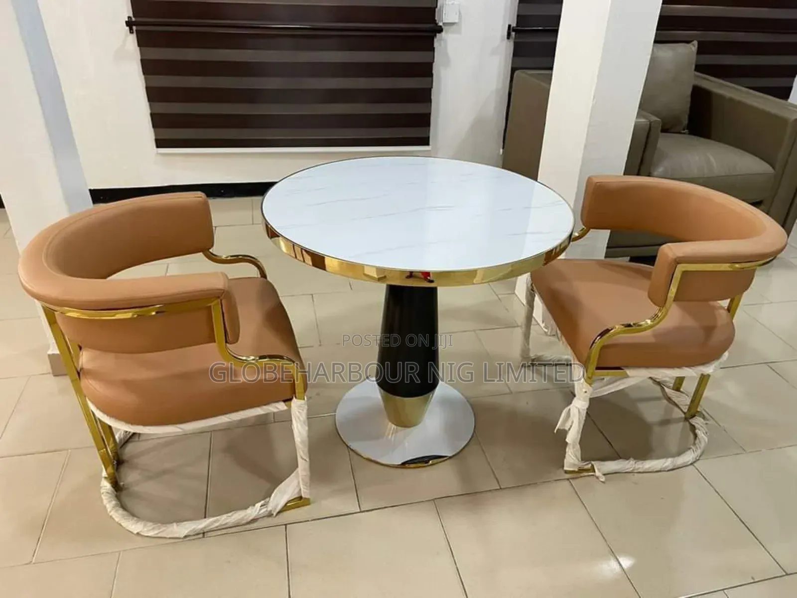 Luxury Mable Top 3 Seater Dinning Set