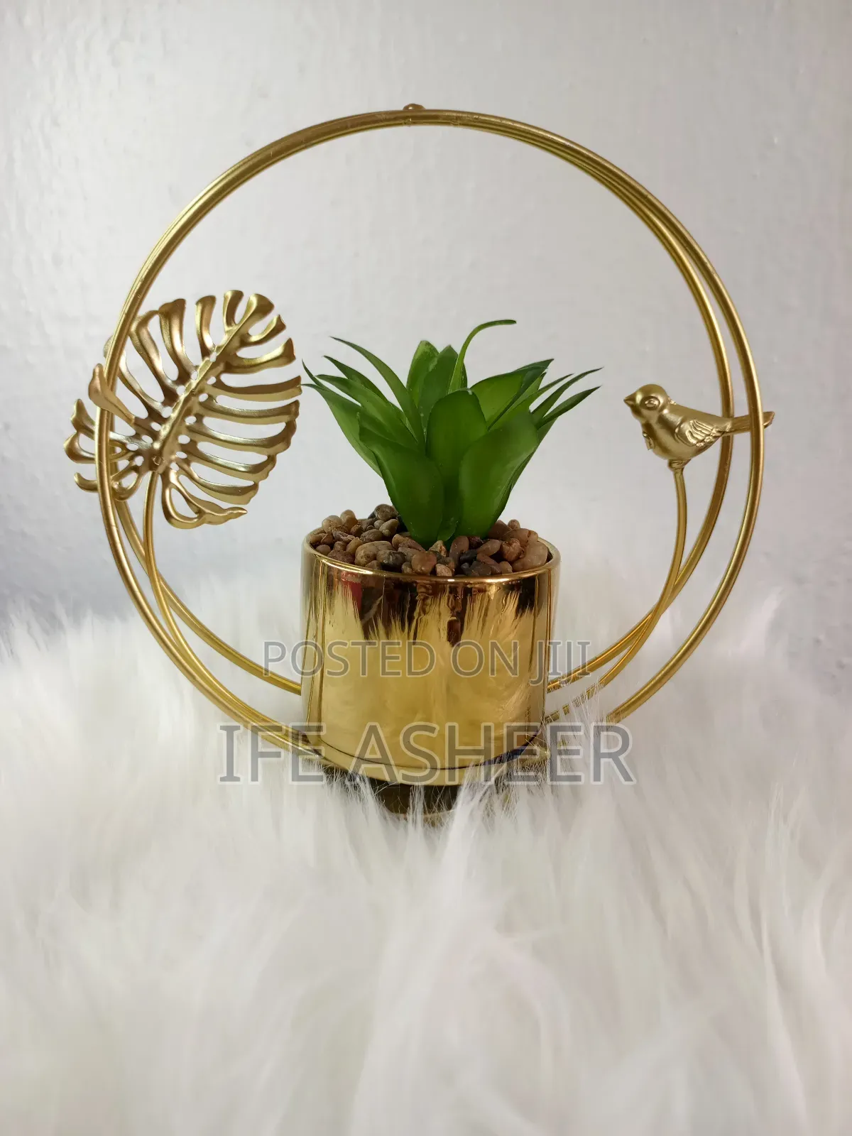 Gold Luxury Flower Vase for Shelves Tables 0006
