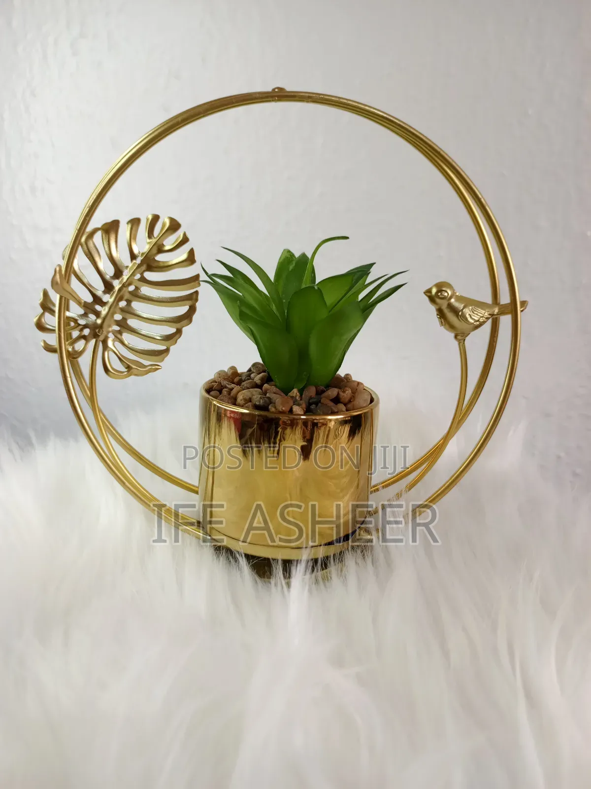 Gold Luxury Flower Vase for Shelves Tables 0006