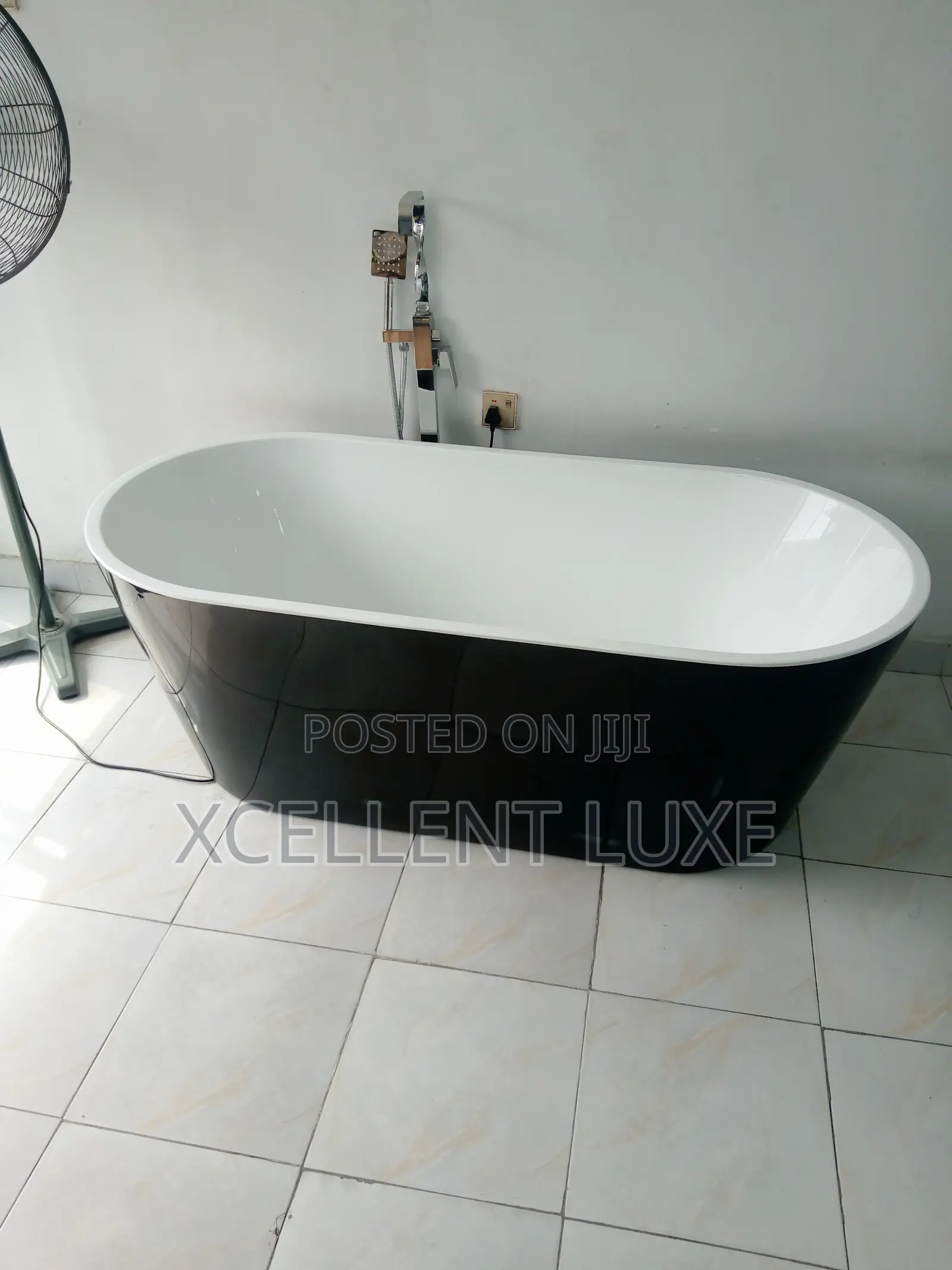 Free Standing Bathtub