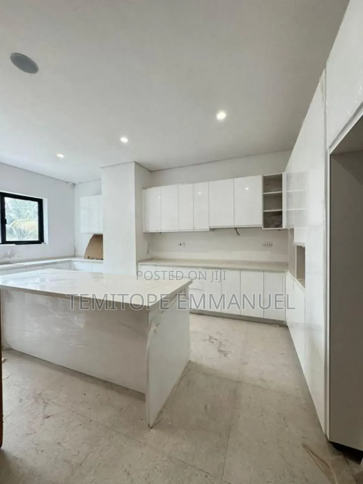 Furnished 5bdrm Duplex In Banana Island Estate For Sale